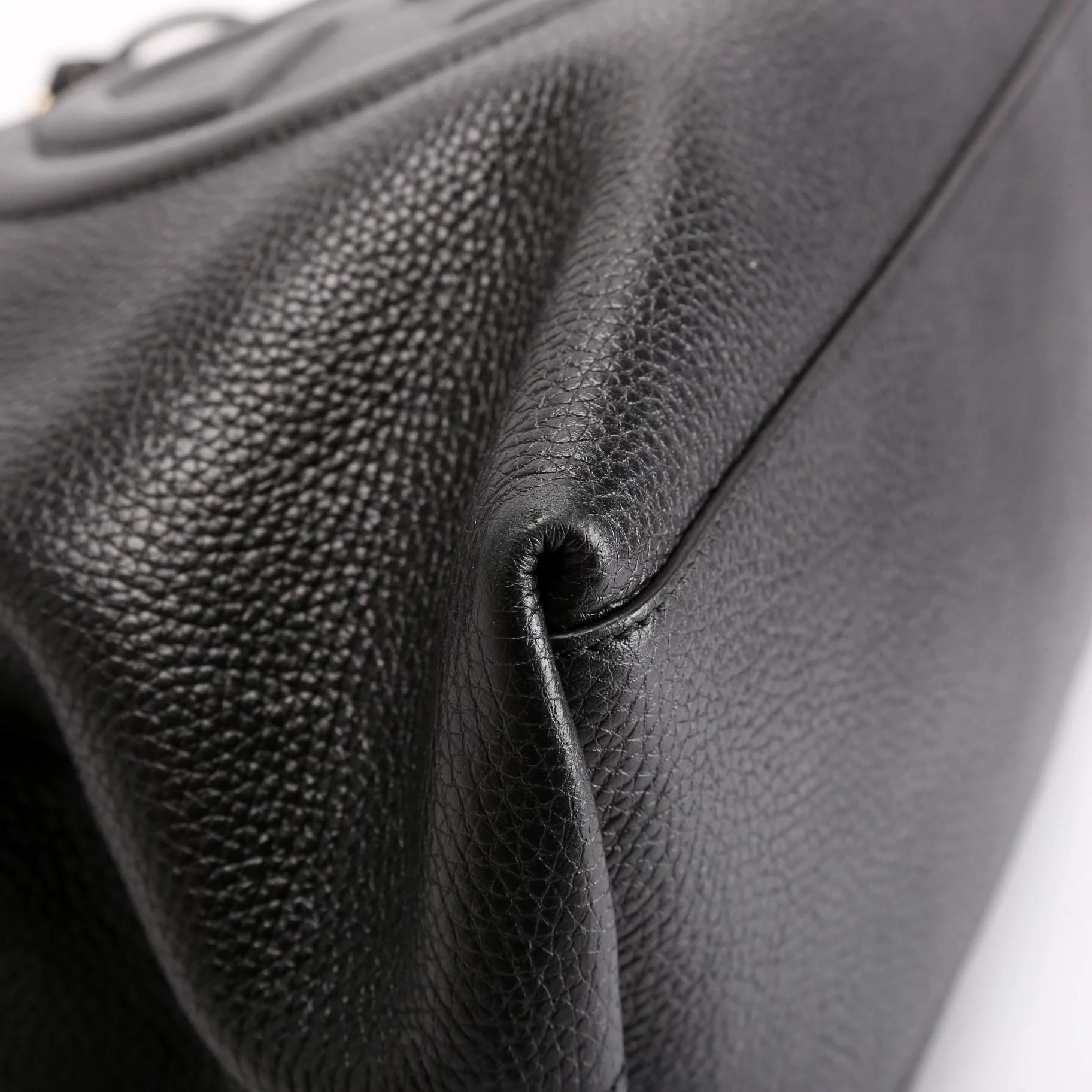 536196 Soho Chain Tote Newer Black - Image 5