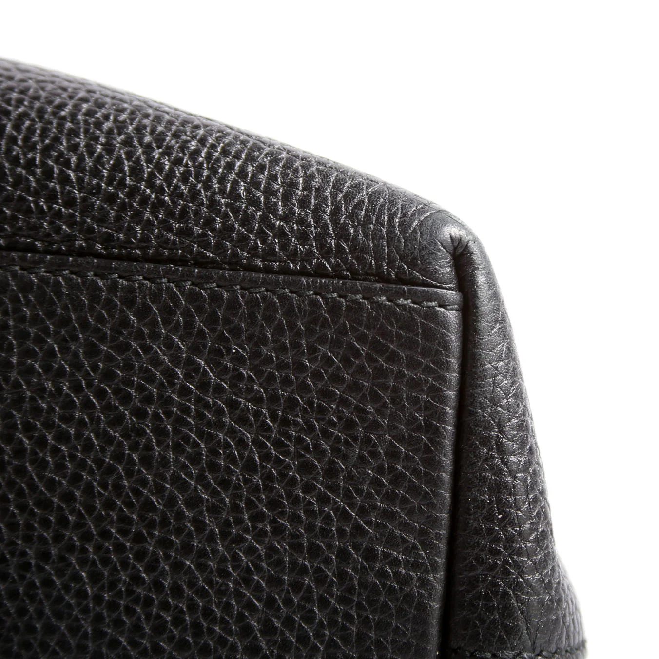 536196 Soho Chain Tote Newer Black - Image 9