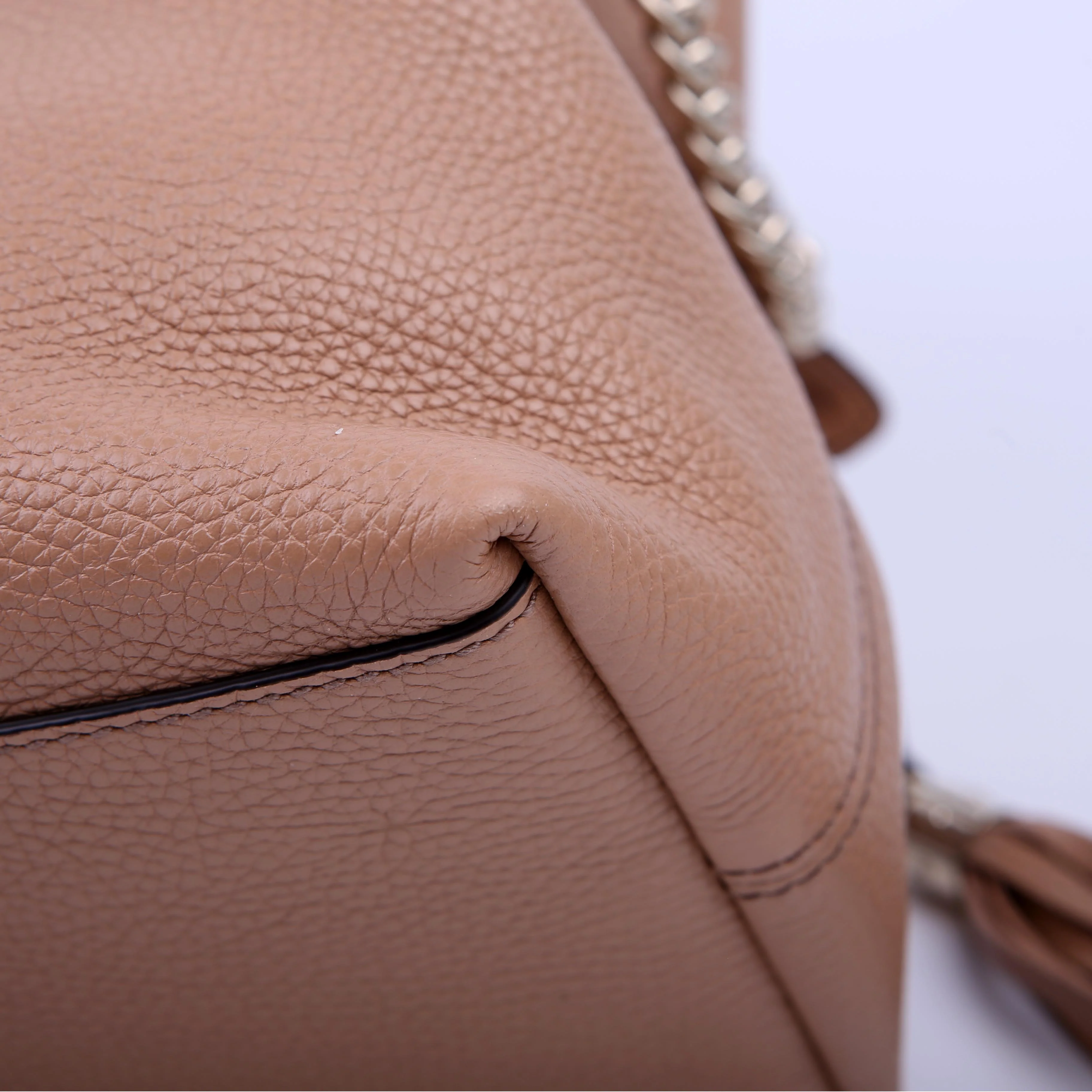 536196 Soho Chain Tote Newer Tan - Image 8