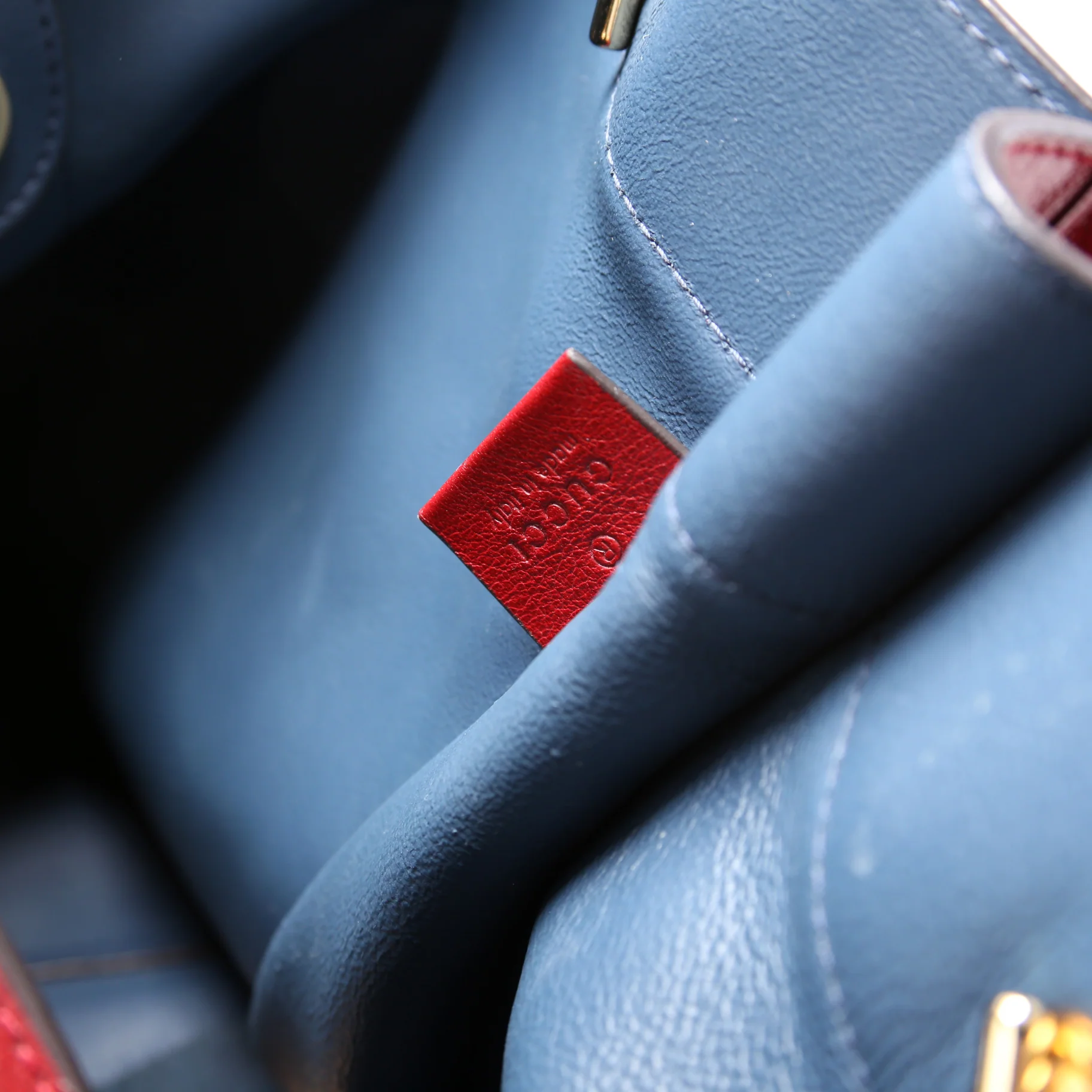 537219 Rajah Tote Suede - Image 8
