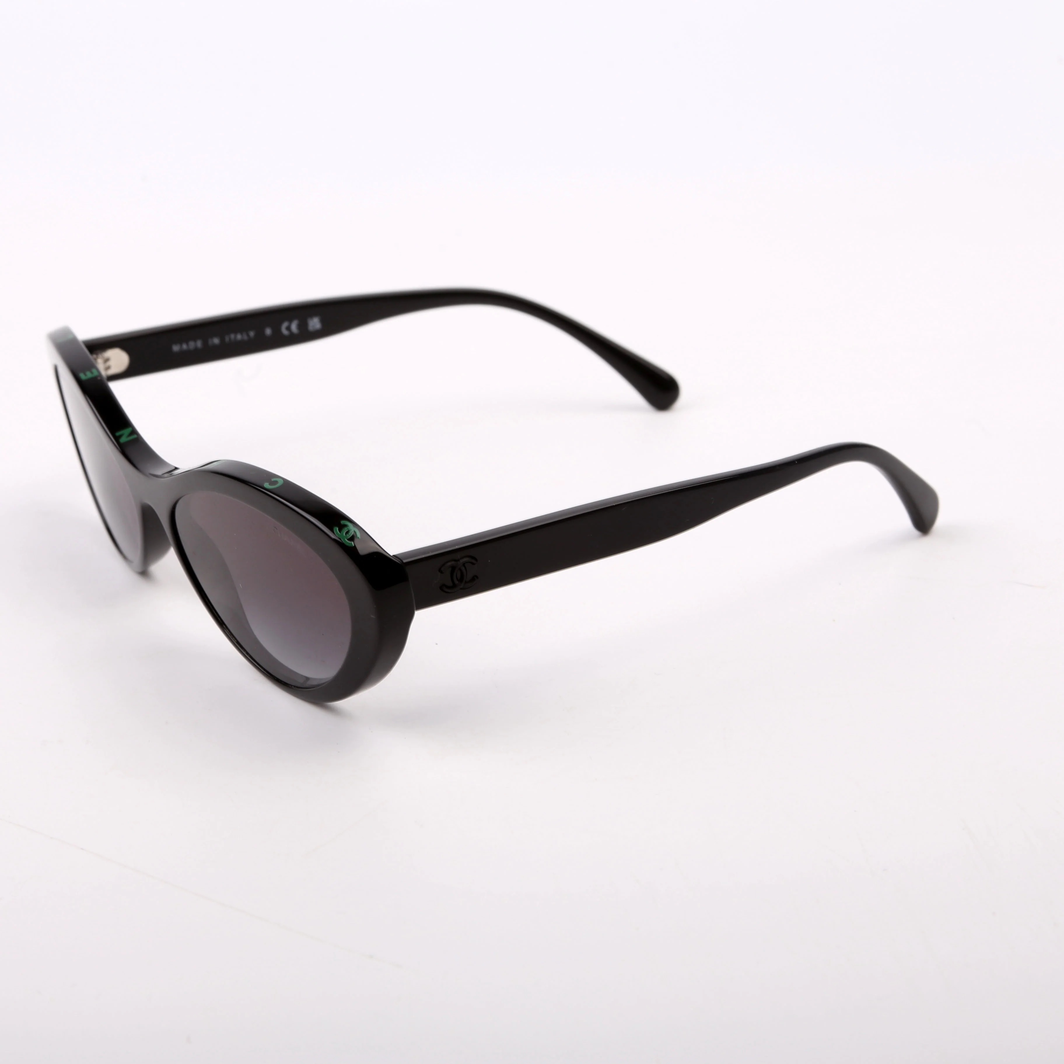 5416 Oval Acetate Polarized Sunglasses Black - Image 3