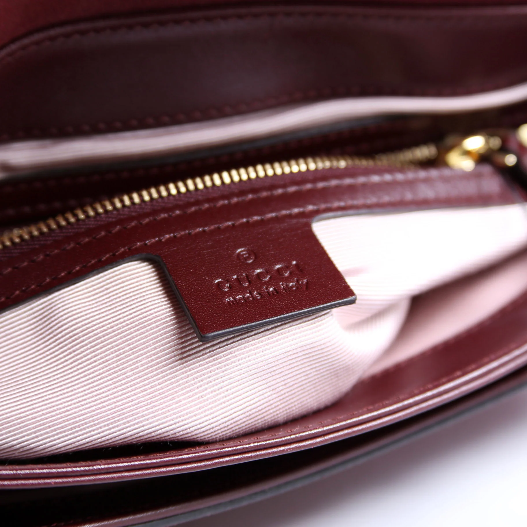 550126 Arli Flap Medium Suede Burgundy - Image 8