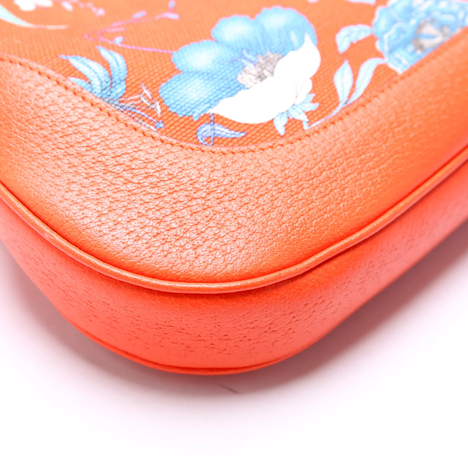 550152 Jackie Medium Flora Canvas Hobo - Image 5