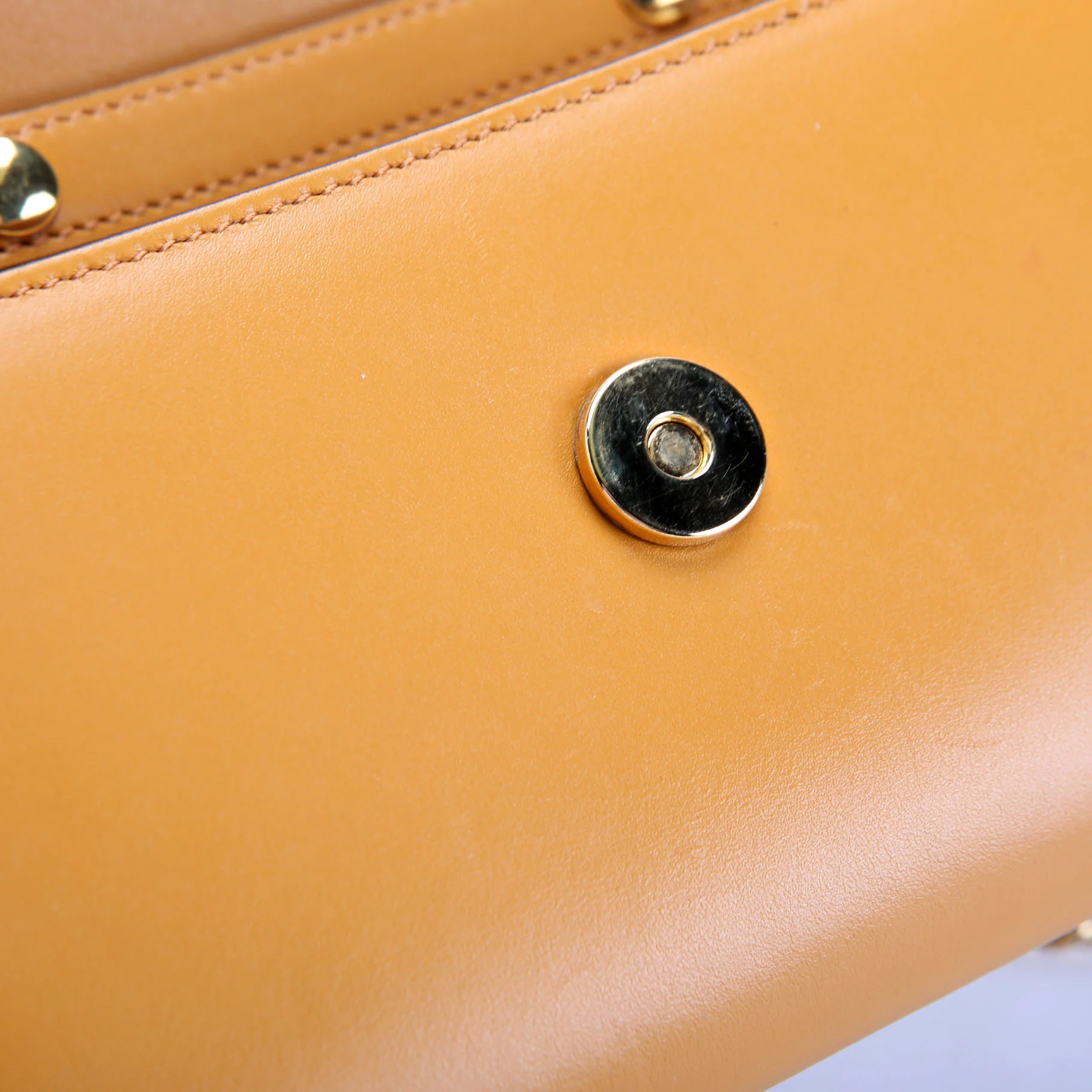 564718 Zumi Mini Shoulder Bag Ochre - Image 7