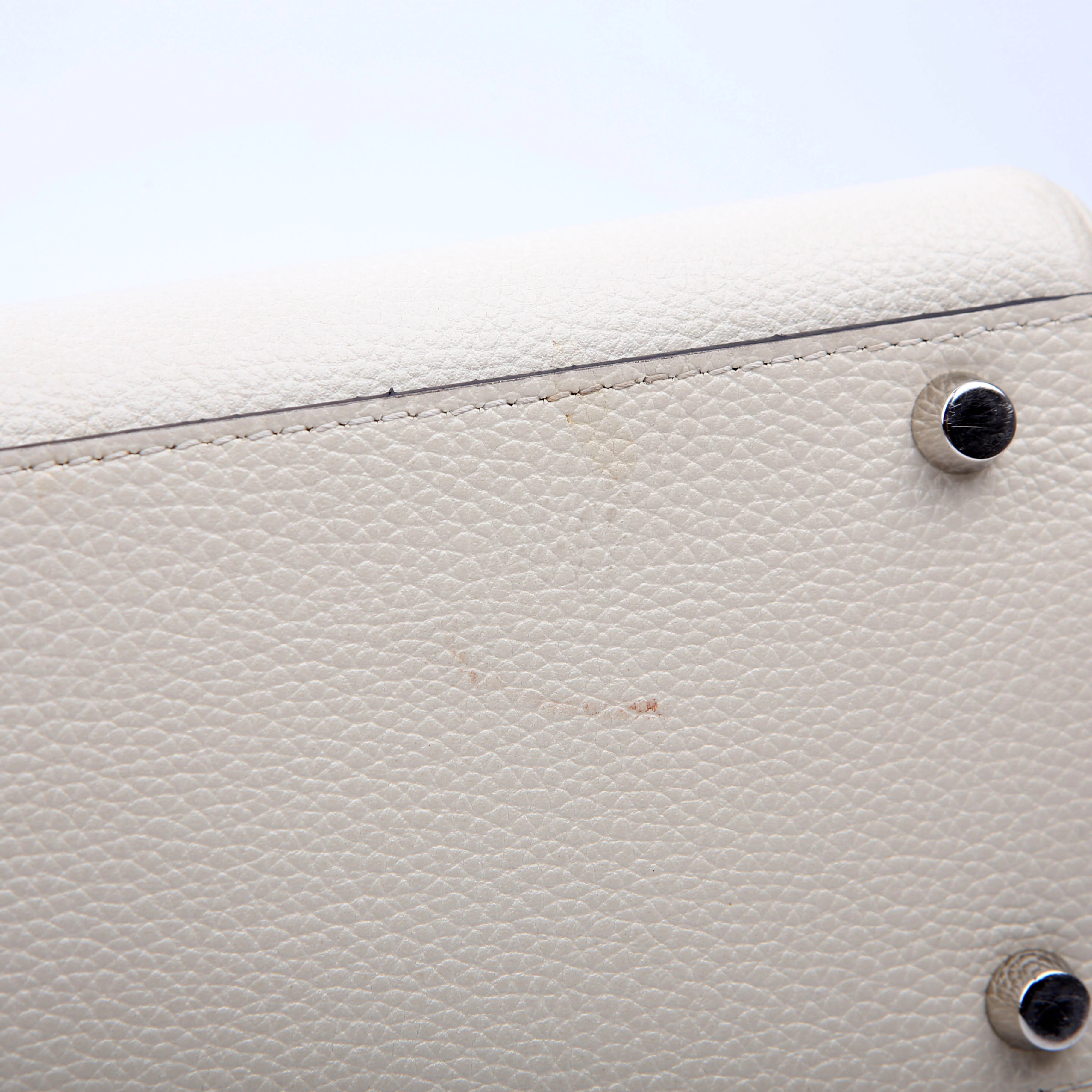 569712 Zumi Top Handle Small White - Image 7