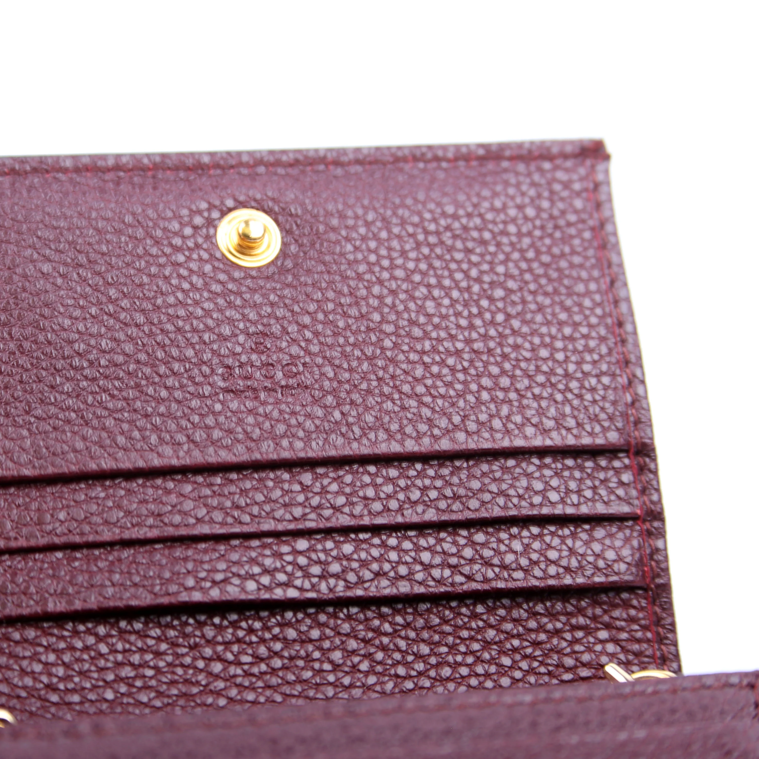 570660 Zumi Leather Card Case with Chain Burgundy - Image 12