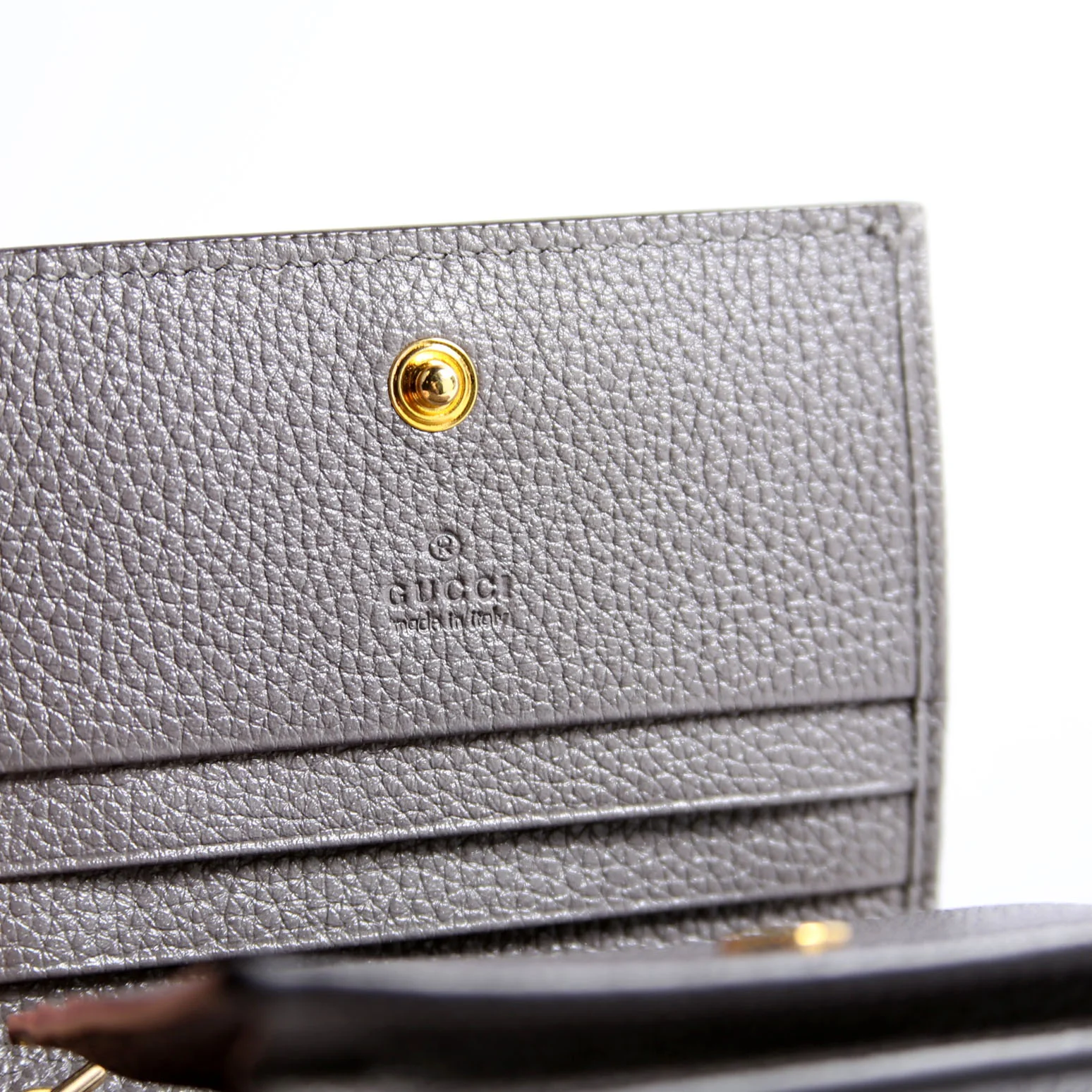 570660 Zumi Leather Card Case With Chain Grey - Image 13