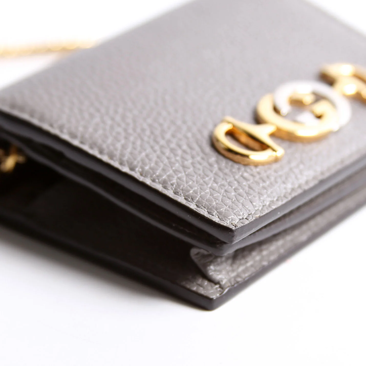 570660 Zumi Leather Card Case With Chain Grey - Image 6