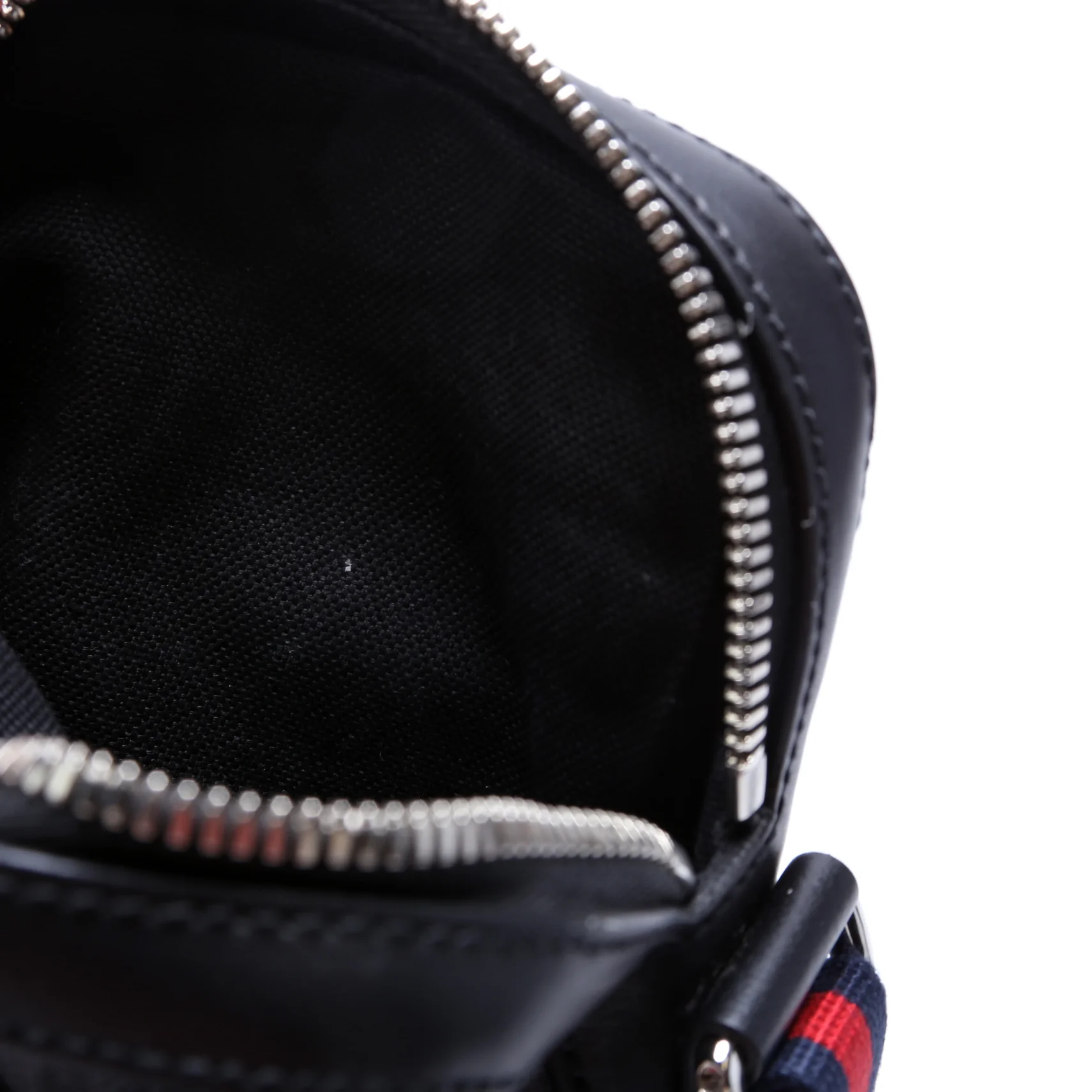 598103 GG Supreme Messenger - Image 7