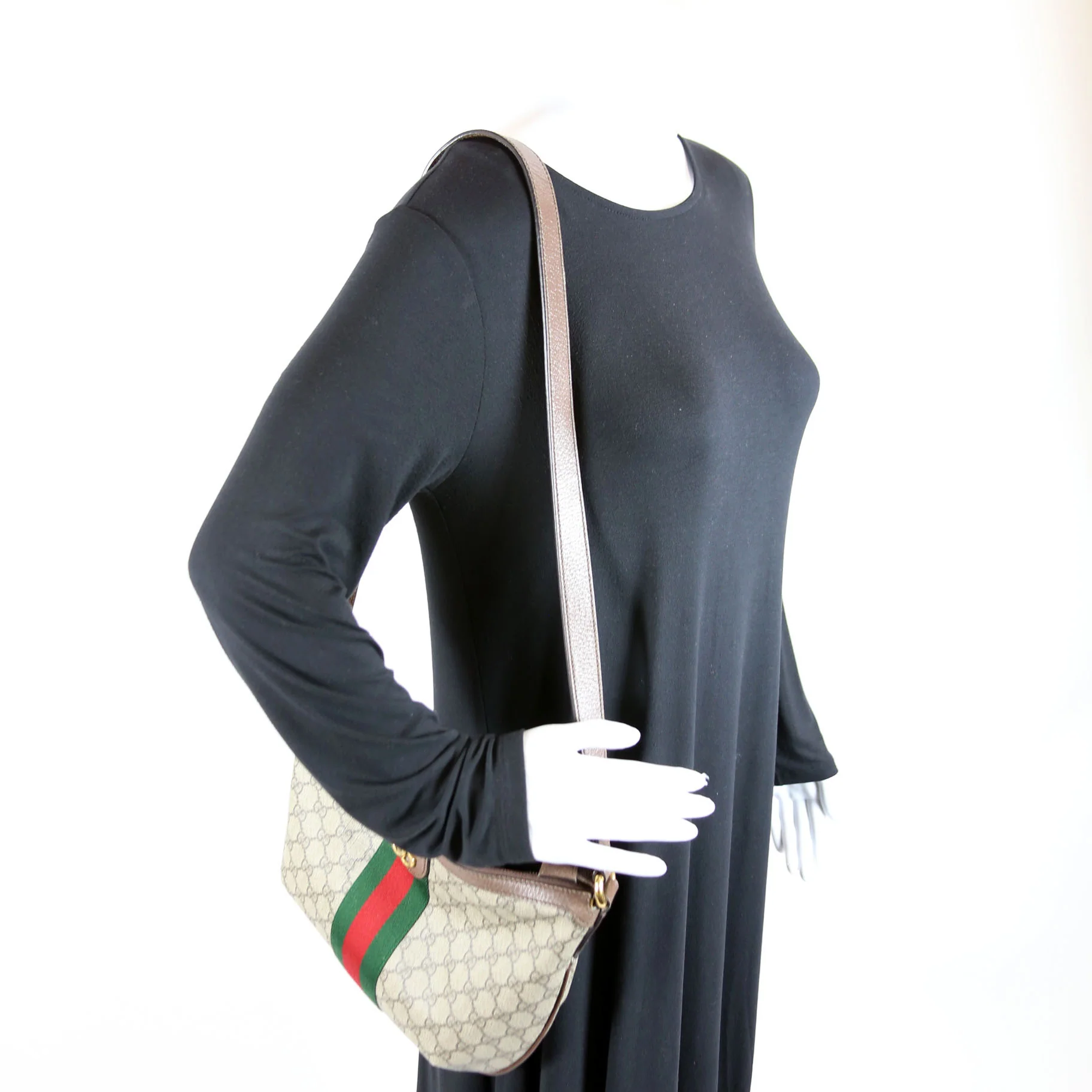 598125 Ophidia GG Supreme Small Shoulder Bag - Image 11