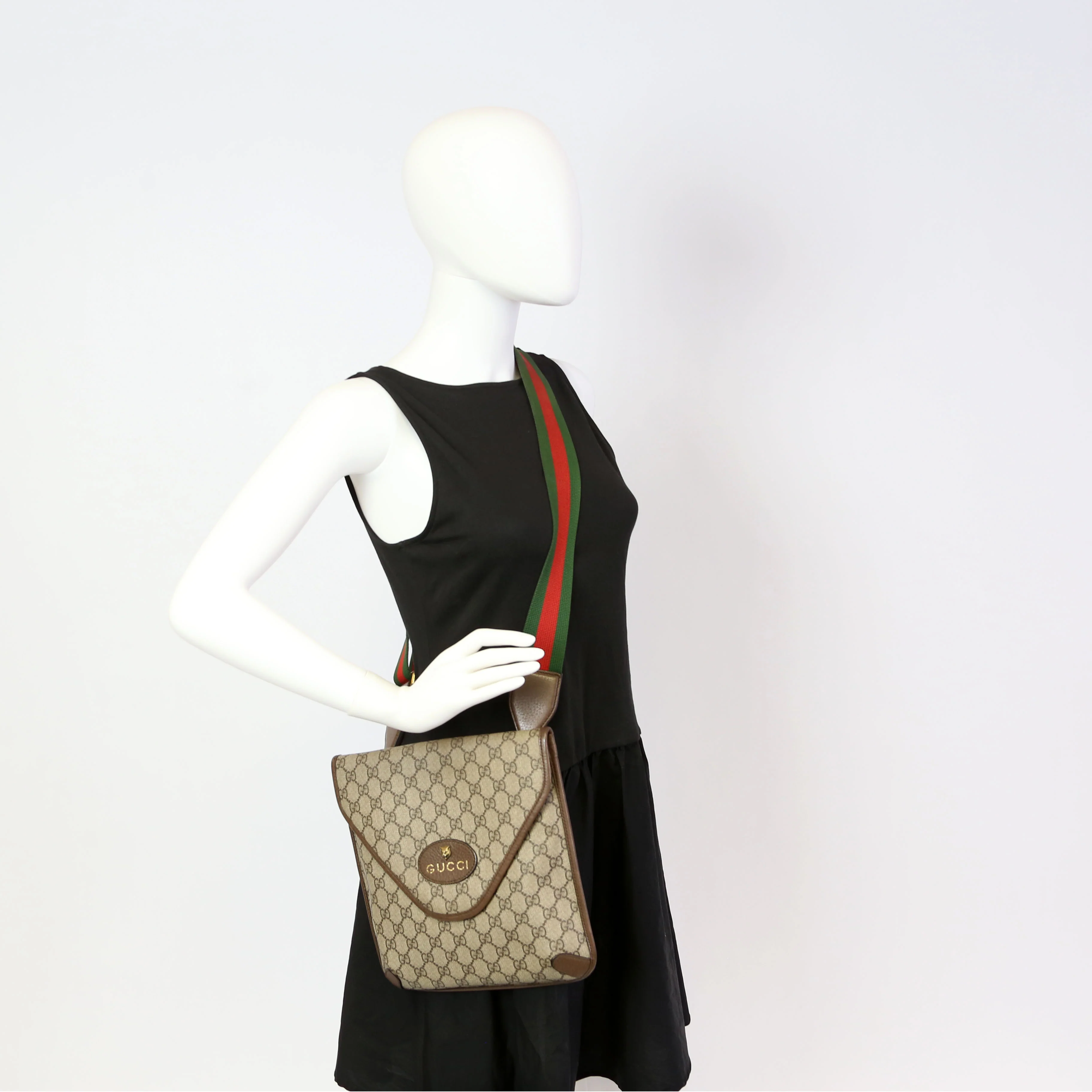 598604 GG Supreme Neo Vintage Messenger - Image 12