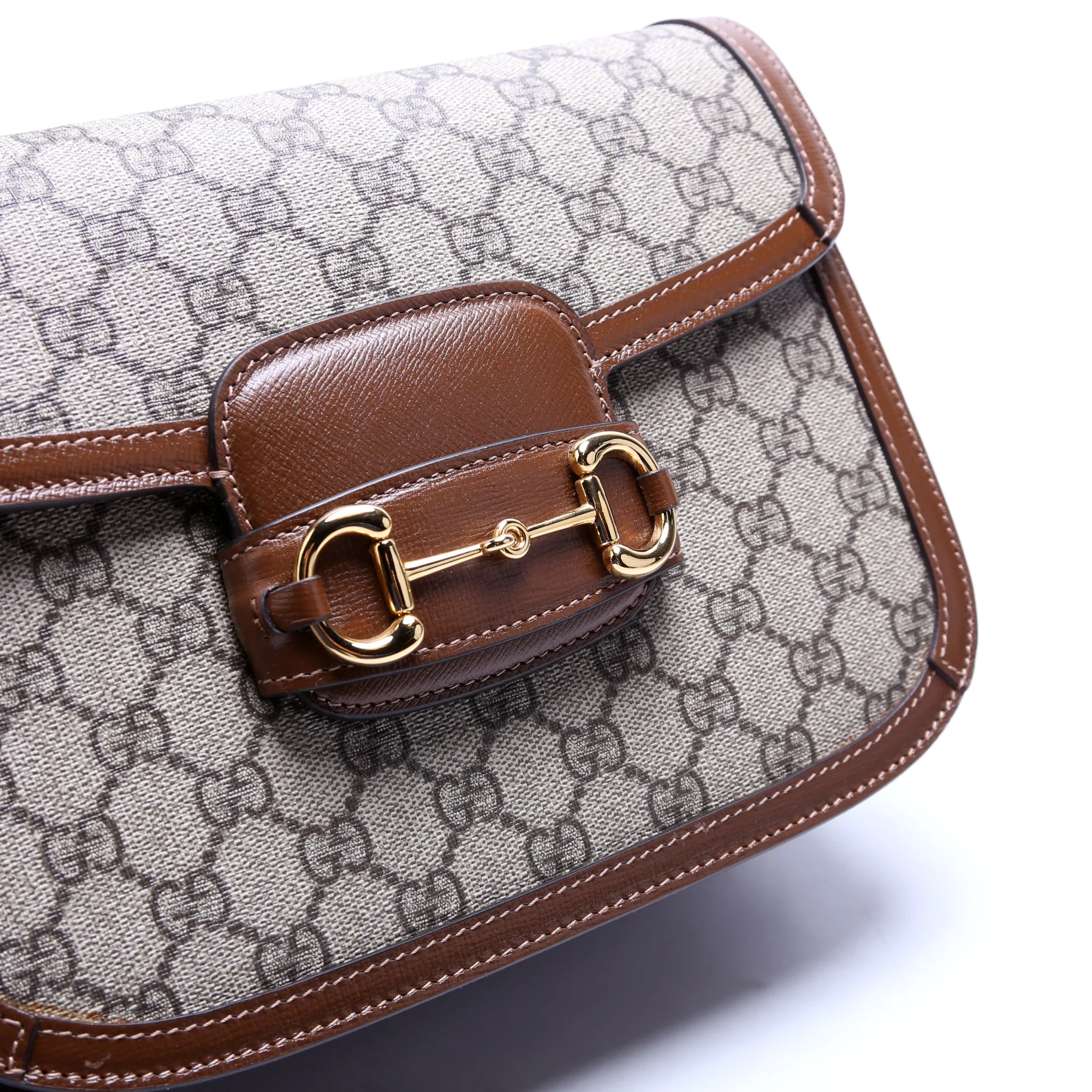 602204 Horsebit 1955 Shoulder Bag - Image 4