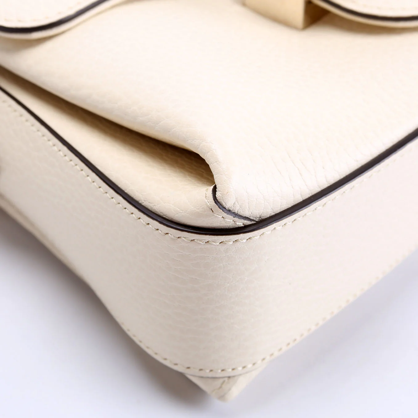 607720 Interlock Small Crossbody Cream - Image 5