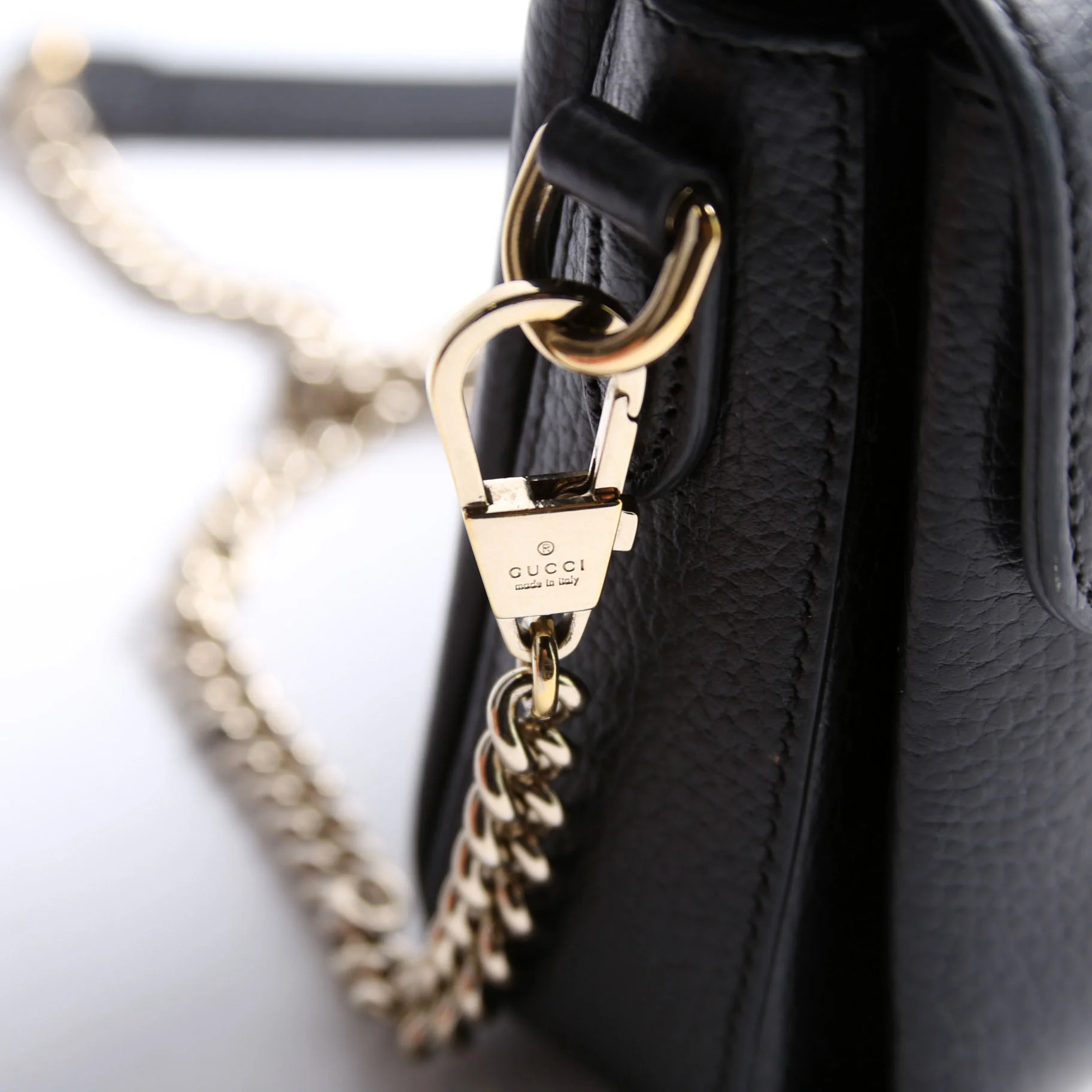 607720 Interlocking Small Crossbody Black - Image 7