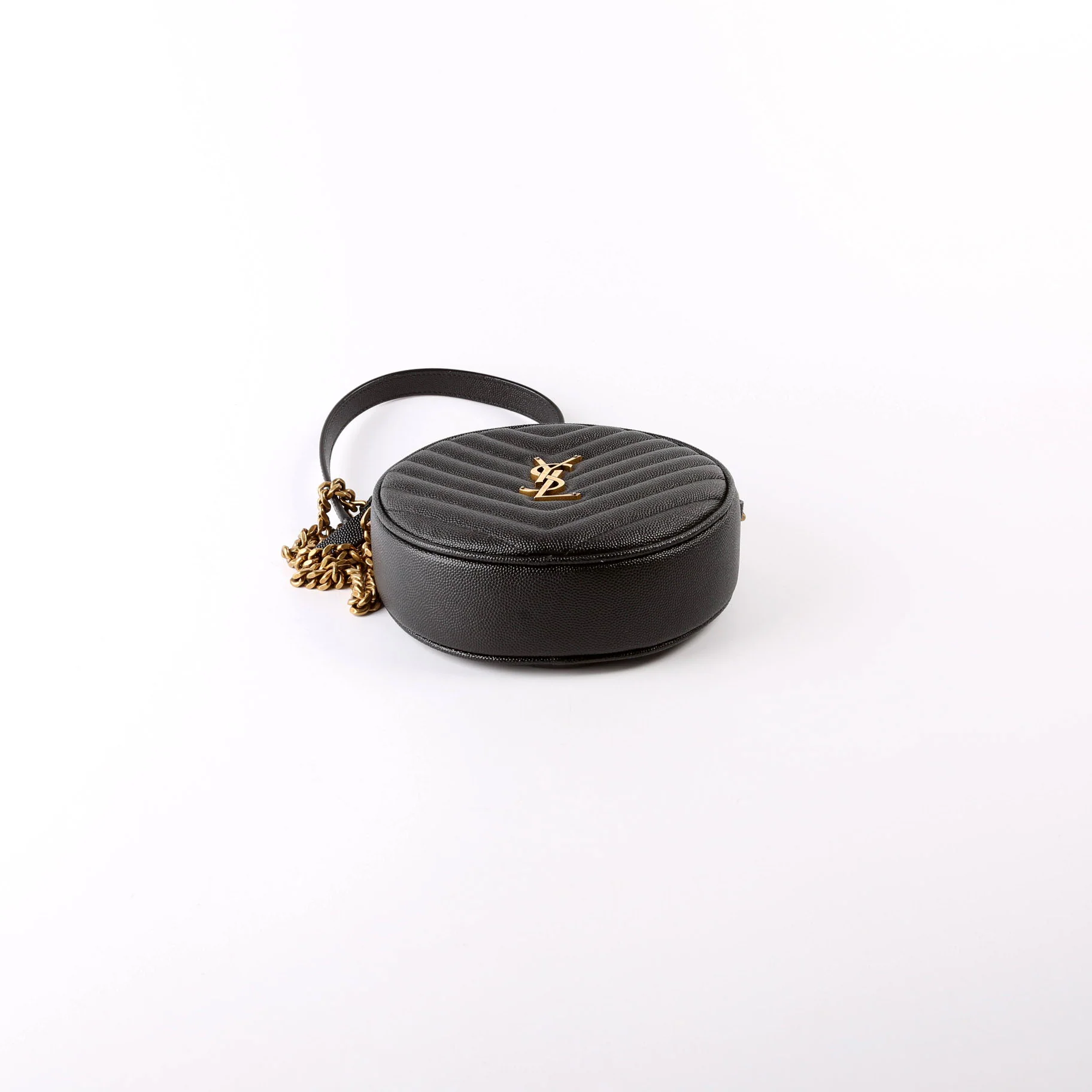 610436 Grain De Round Camera Bag Black - Image 4