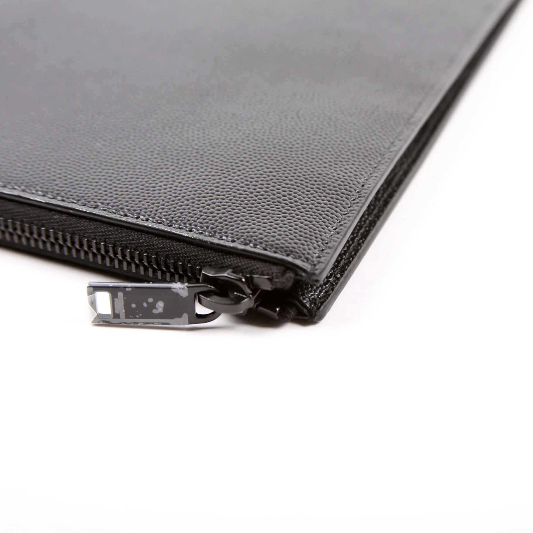 621038 Grain De Poudre Tablet Holder Black - Image 9