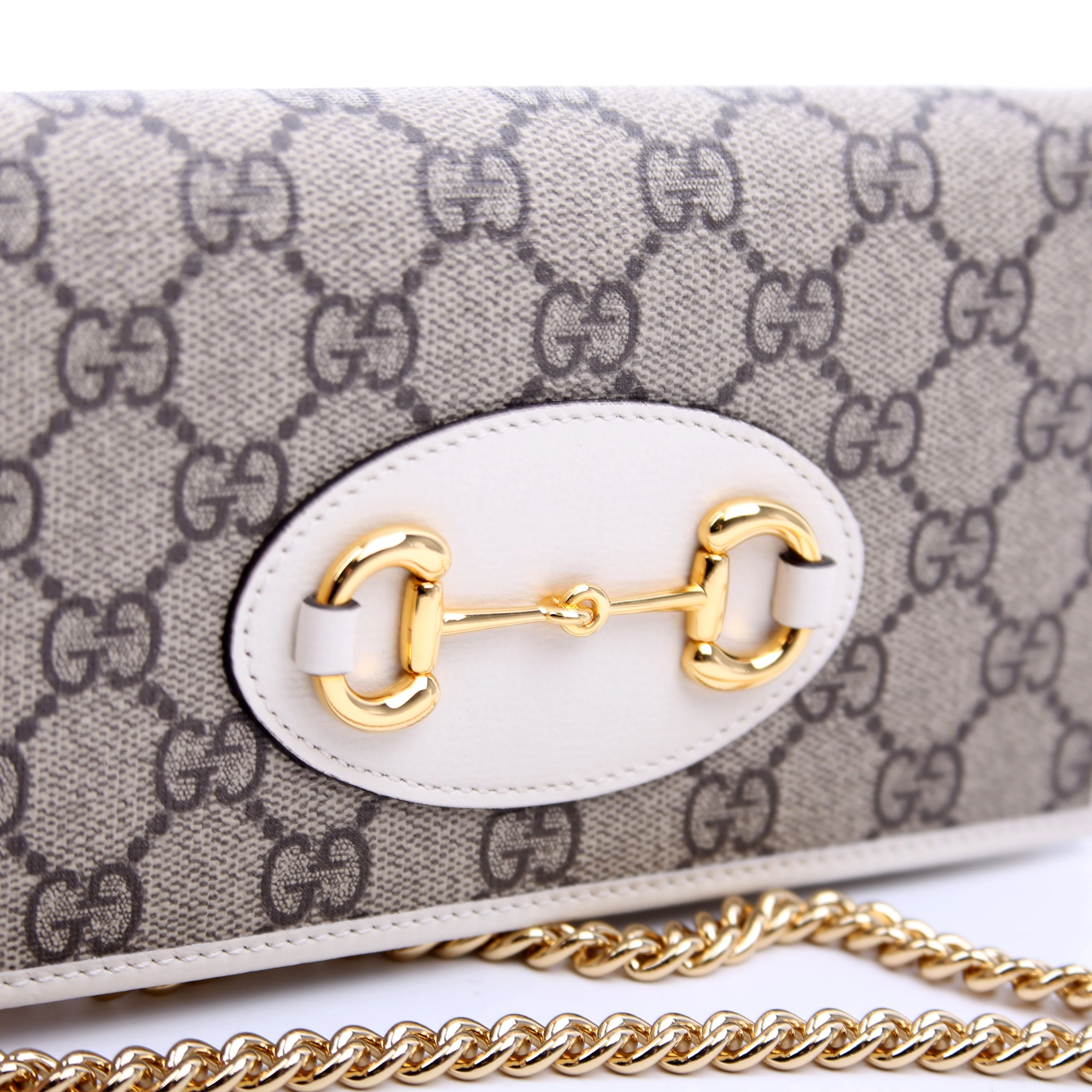 621892 Horsebit 1955 Wallet With Chain White - Image 10