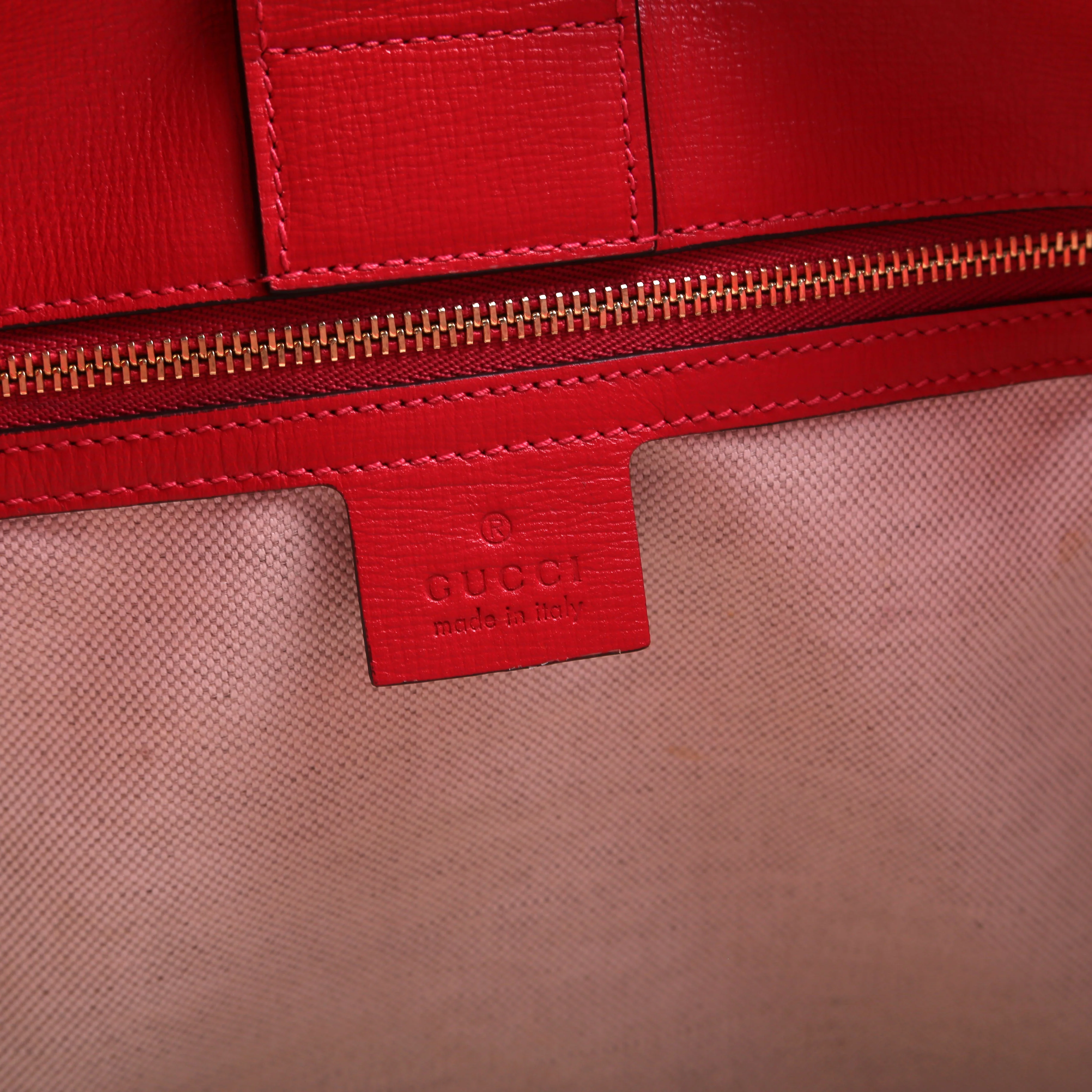 623694 1955 Horsebit Raffia Tote Red - Image 13