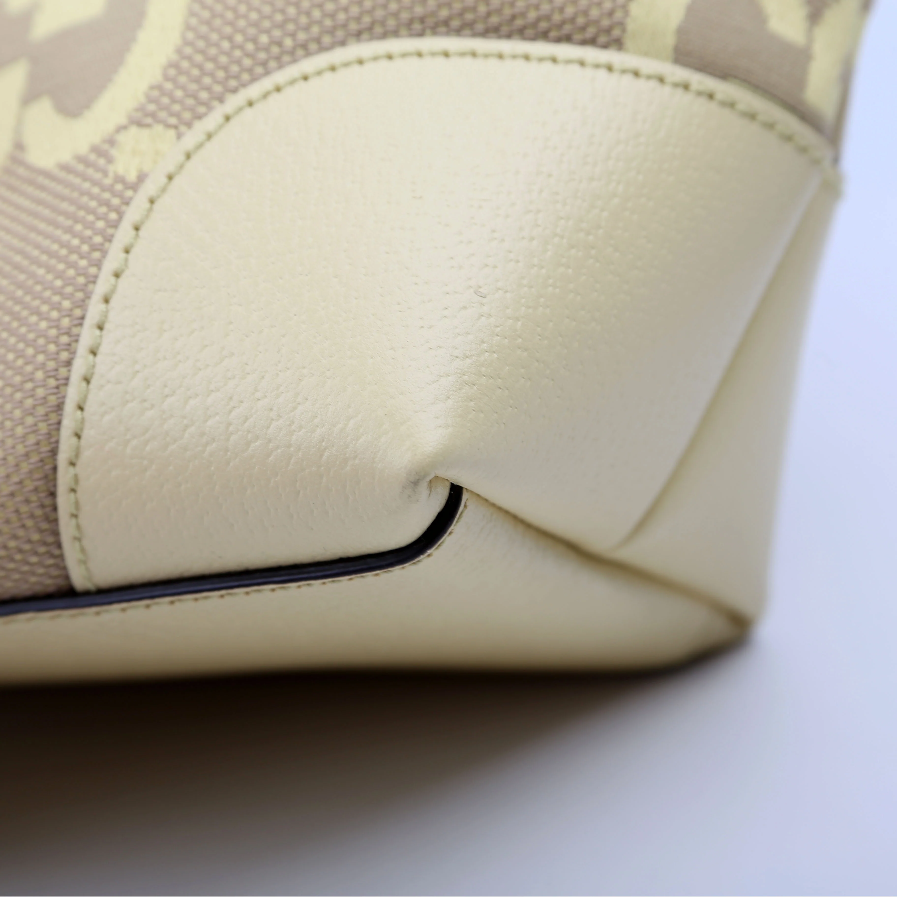 631685 Jumbo GG Ophidia Tote Yellow - Image 6