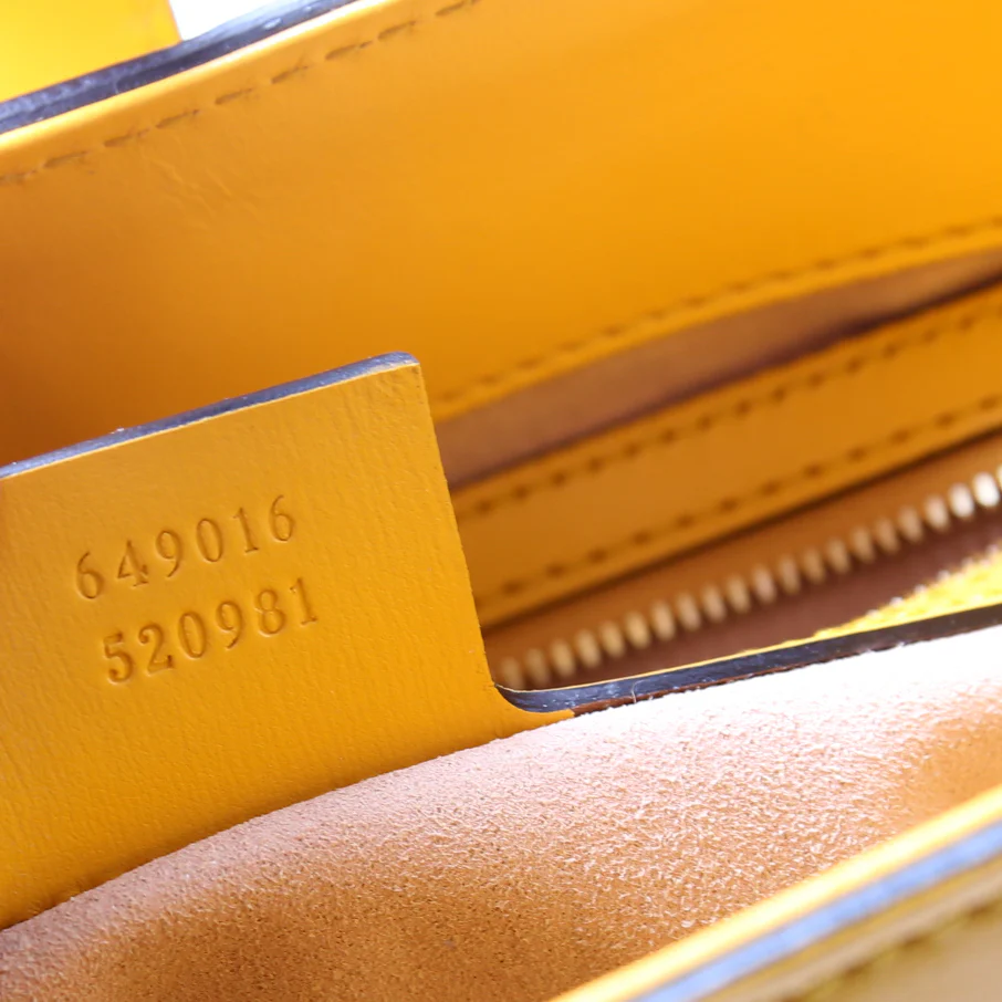 649016 Jackie 1961 Leather Medium Tote - Image 12