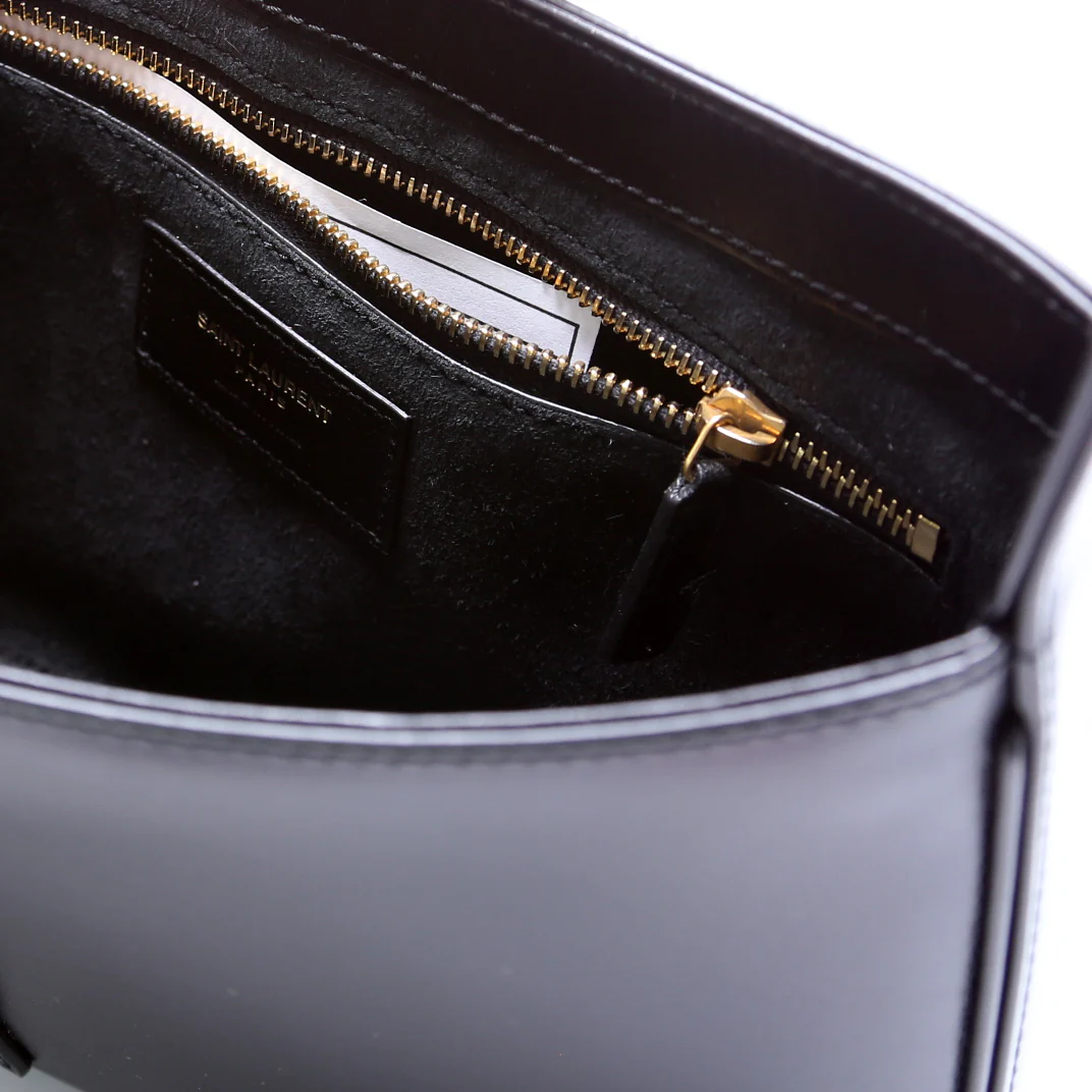 657228 Le A 5 7 Leather Hobo Black - Image 8