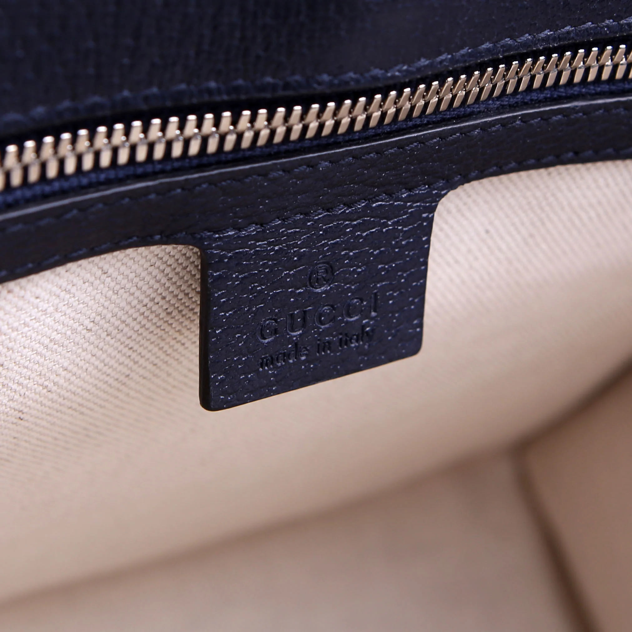 659983 GG Canvas Interlocking GG Small Tote Blue - Image 15