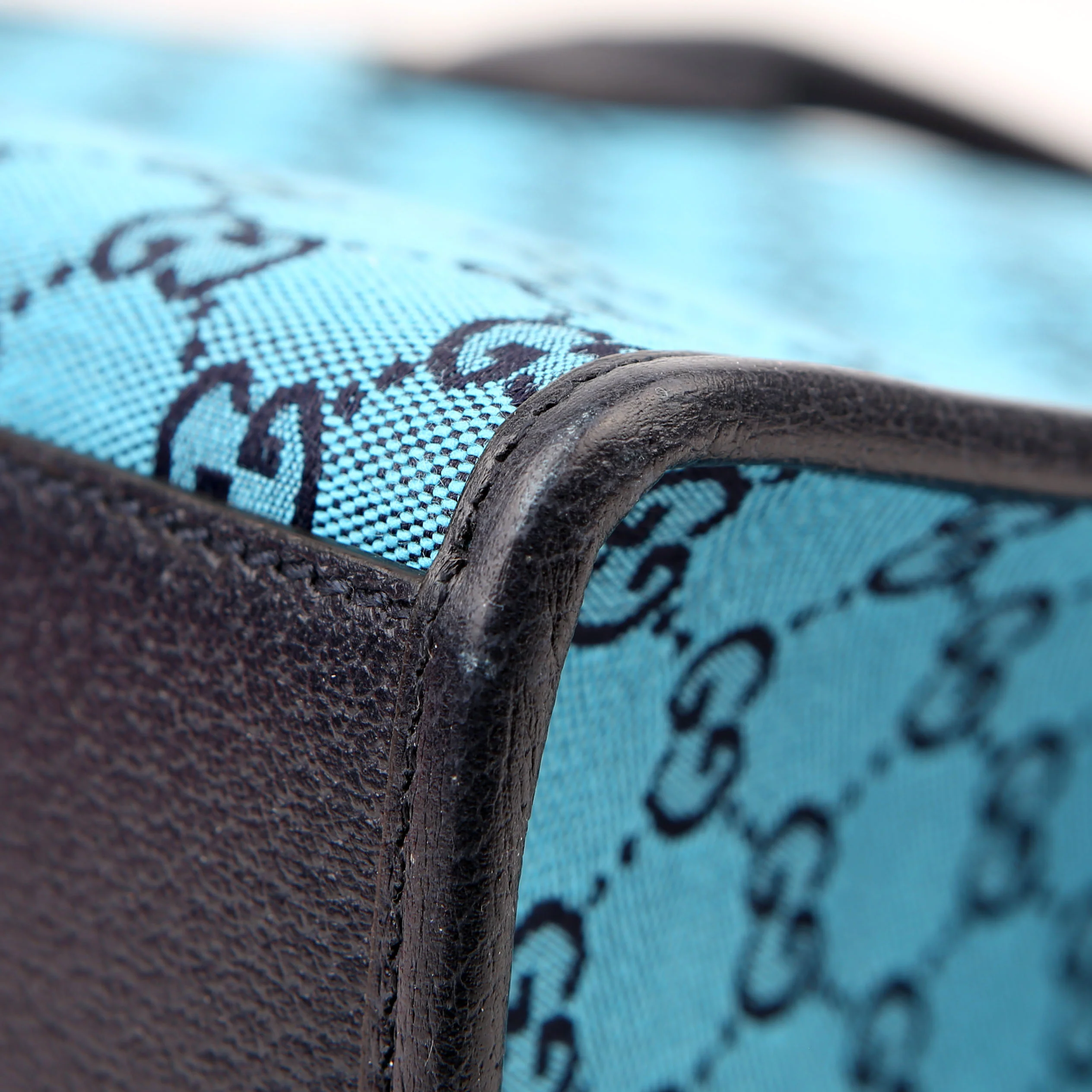 659983 GG Canvas Interlocking GG Small Tote Blue - Image 8