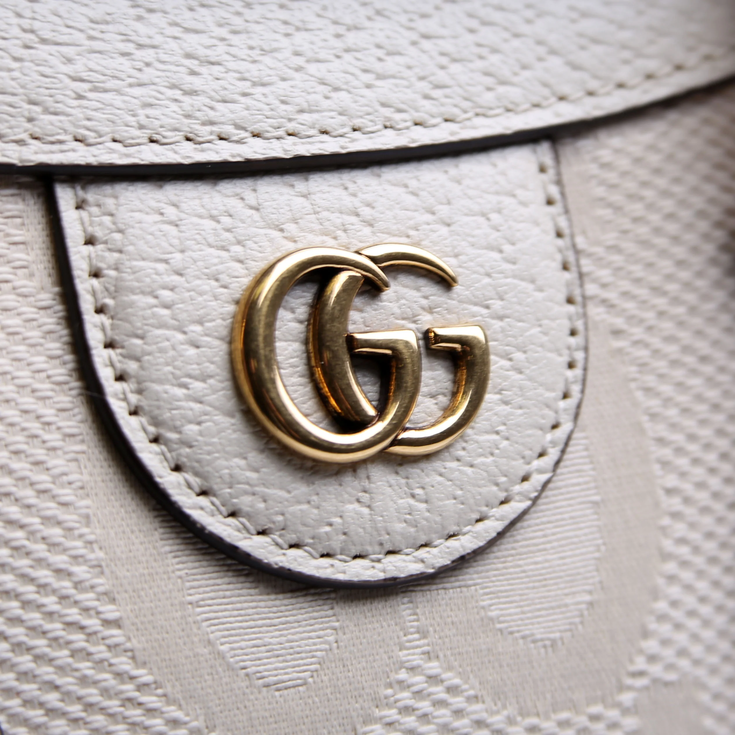 660195 Jumbo GG Canvas Diana Small Tote White - Image 13