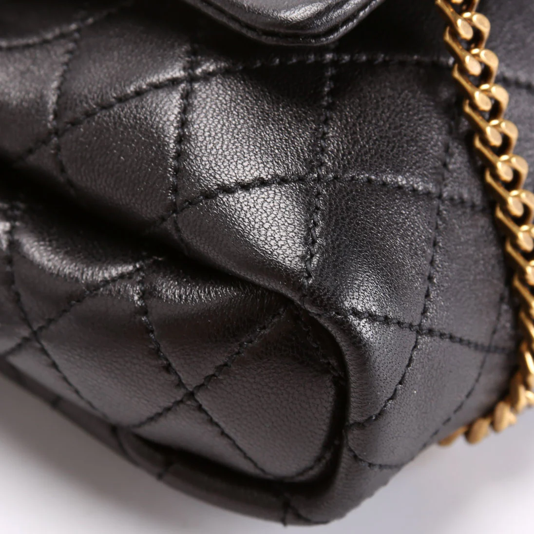 672738 Mini Notlita Quilted Lambskin Black - Image 5