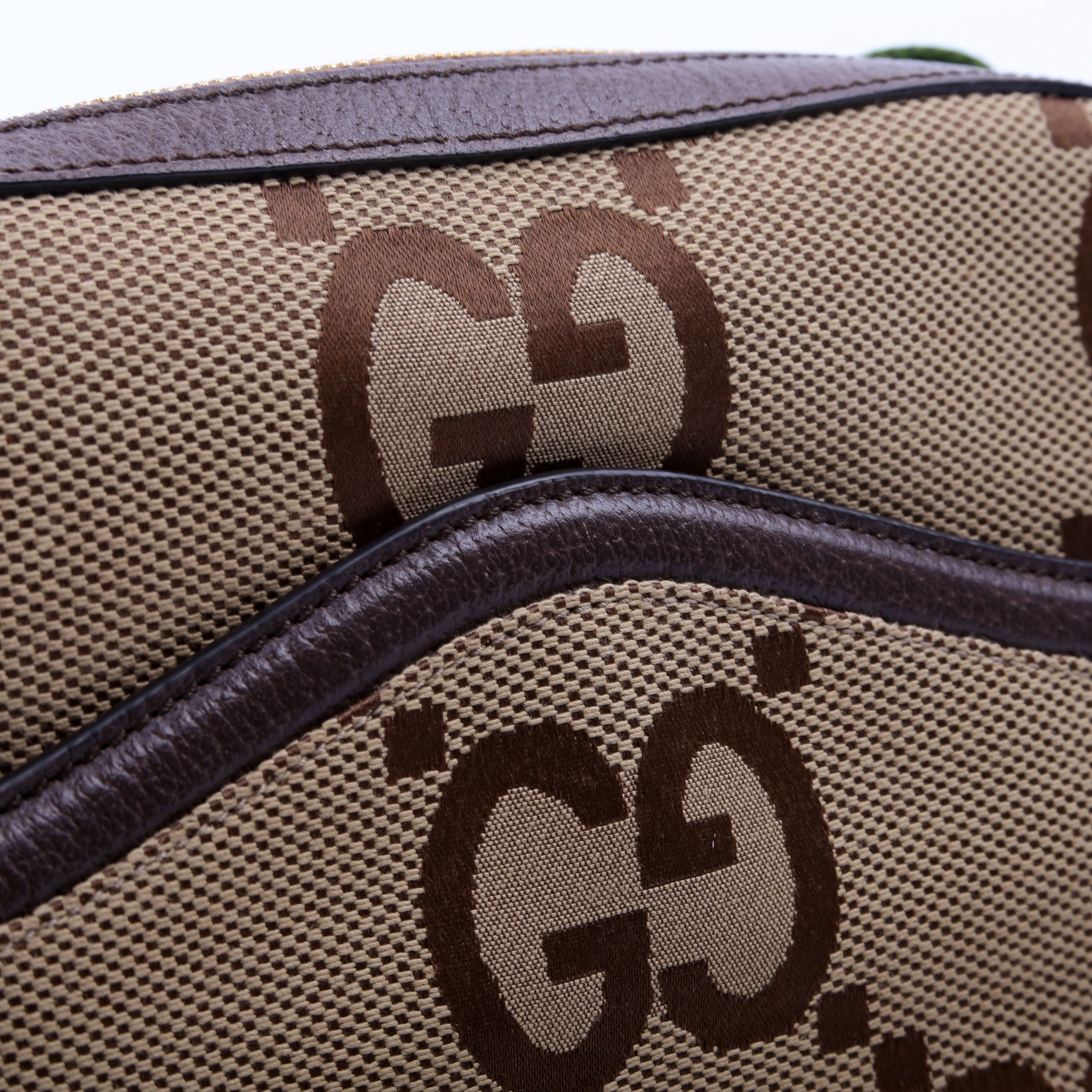 675891 Jumbo GG Canvas Messenger - Image 11