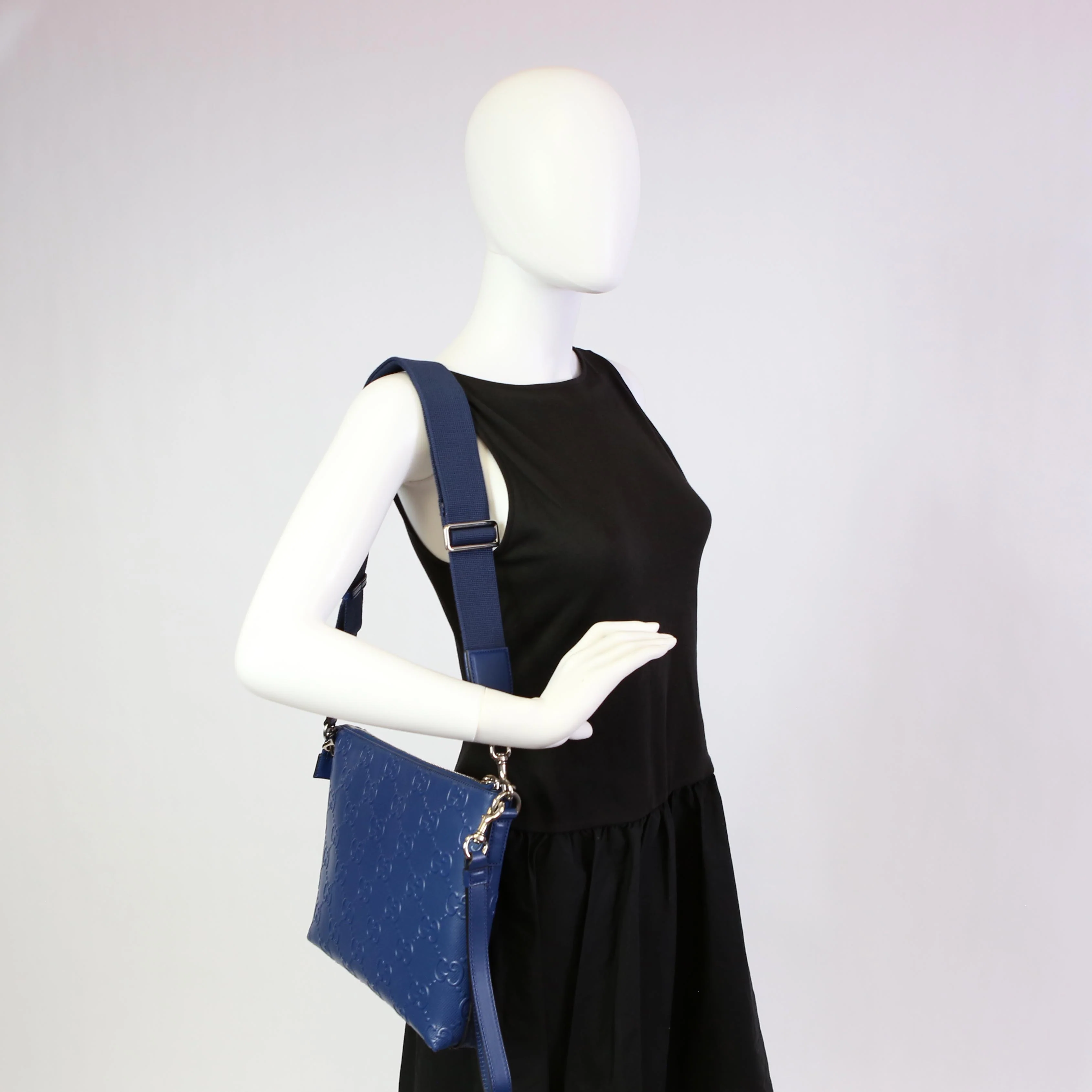 696009 Jumbo GG Messenger Blue - Image 10