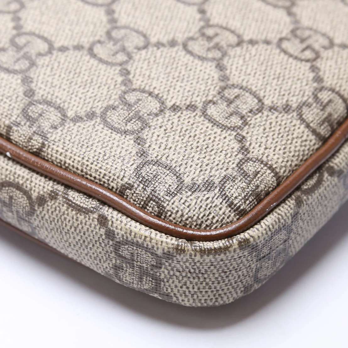 700959 GG Supreme Interlocking Phone Pouch - Image 5