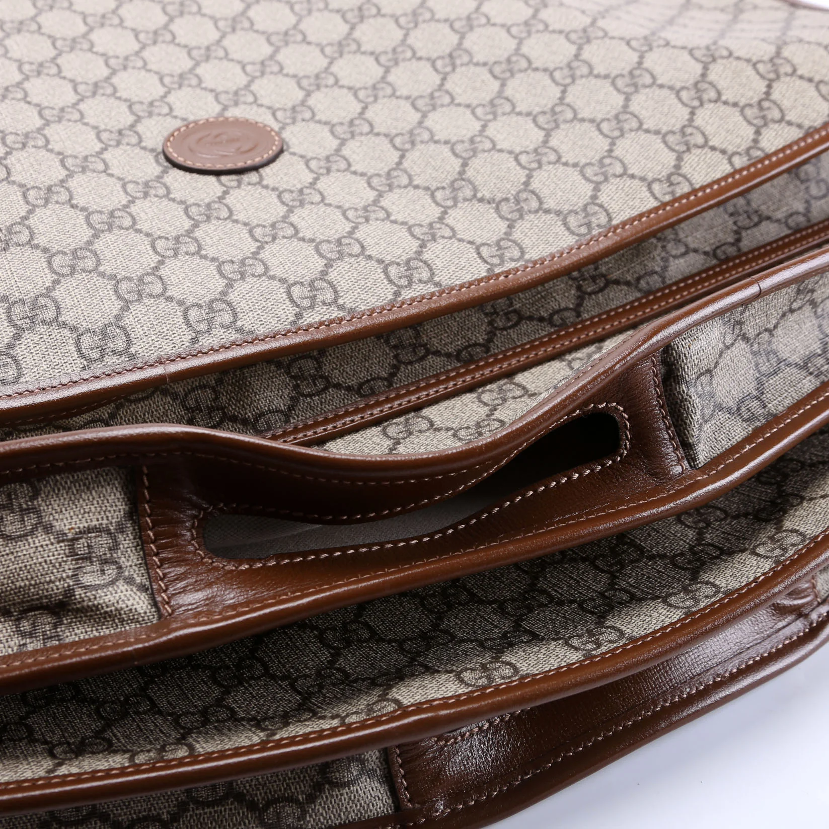 701884 Interlock G Garment Bag - Image 9