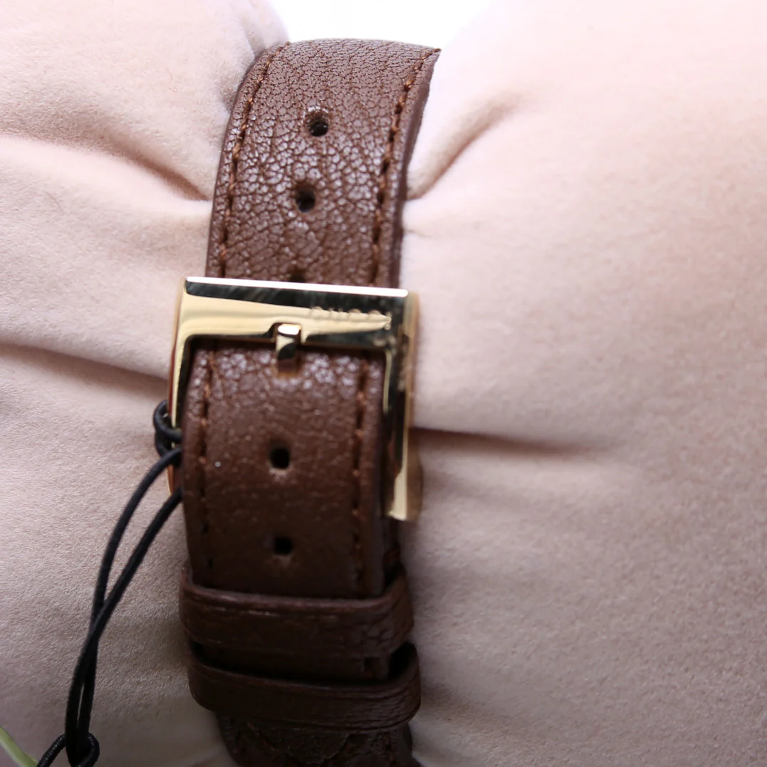 717815 G-Timeless Bee Leather Band Watch - Image 7