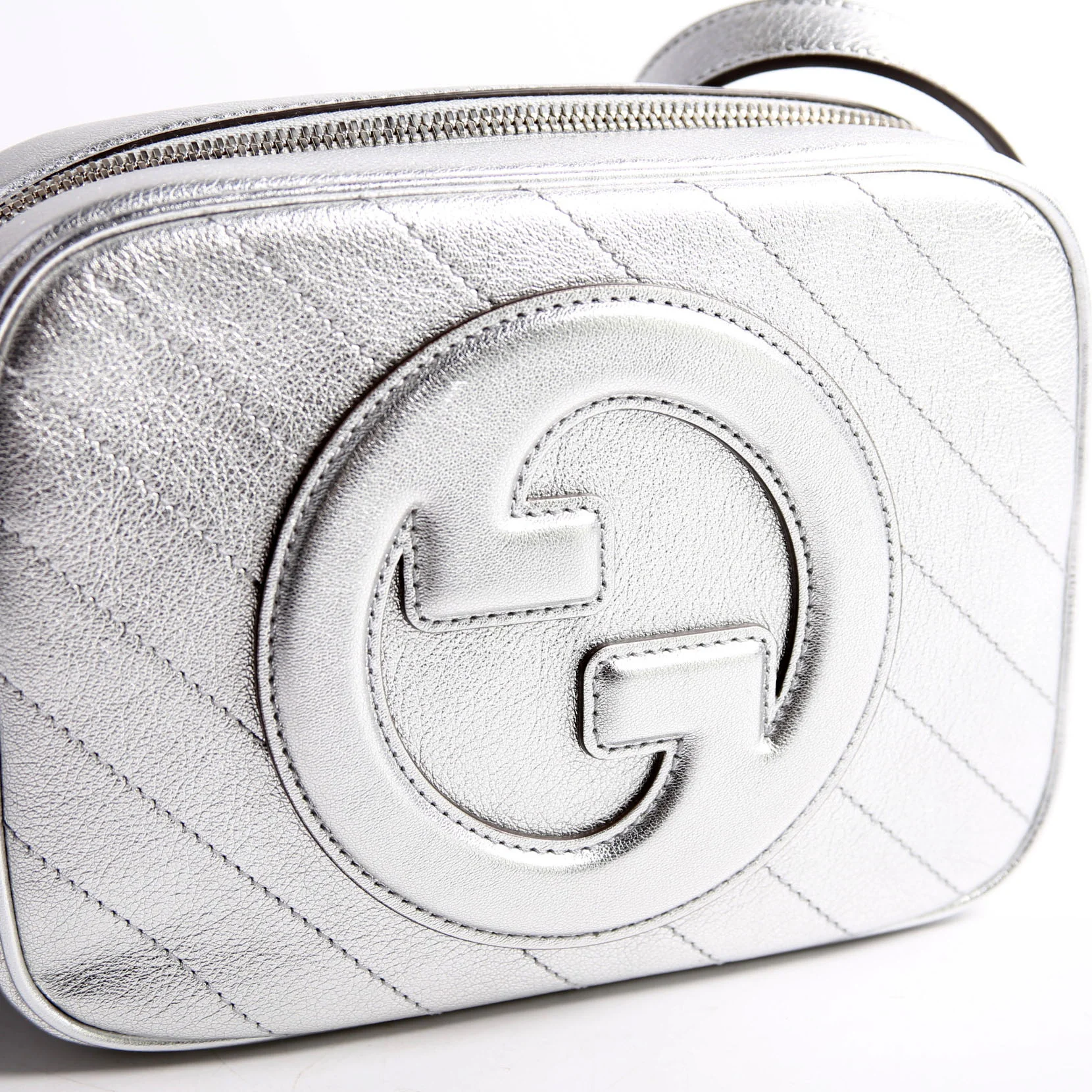 742360 Blondie Small Shoulder Bag Silver - Image 13