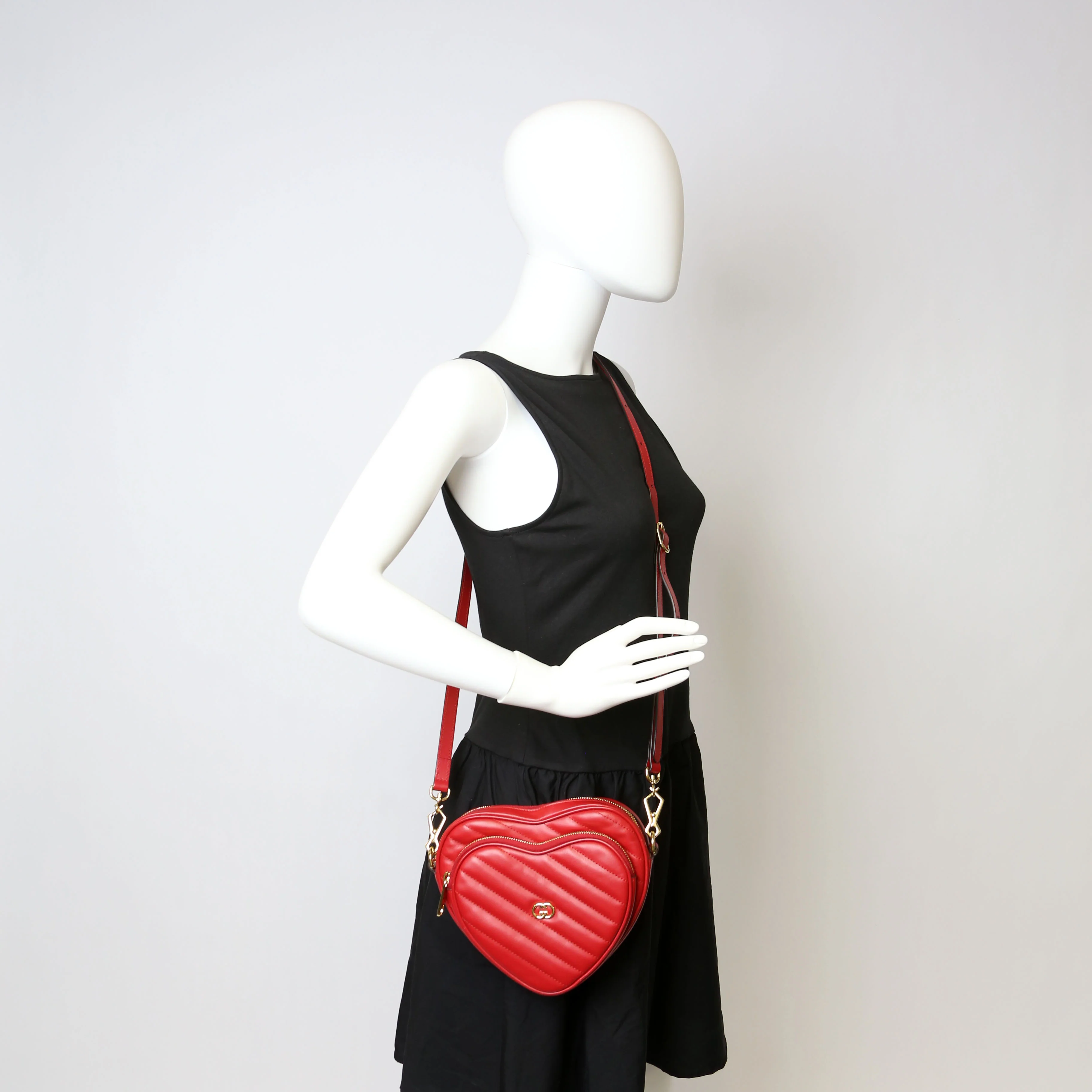 751628 Interlocking G Mini Heart Bag Red - Image 15