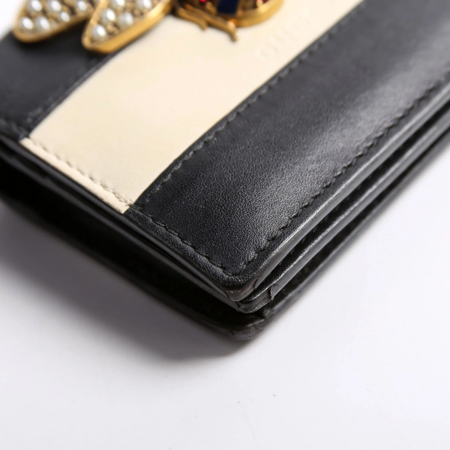 76072 Queen Margaret Card Case Black/Beige - Image 8