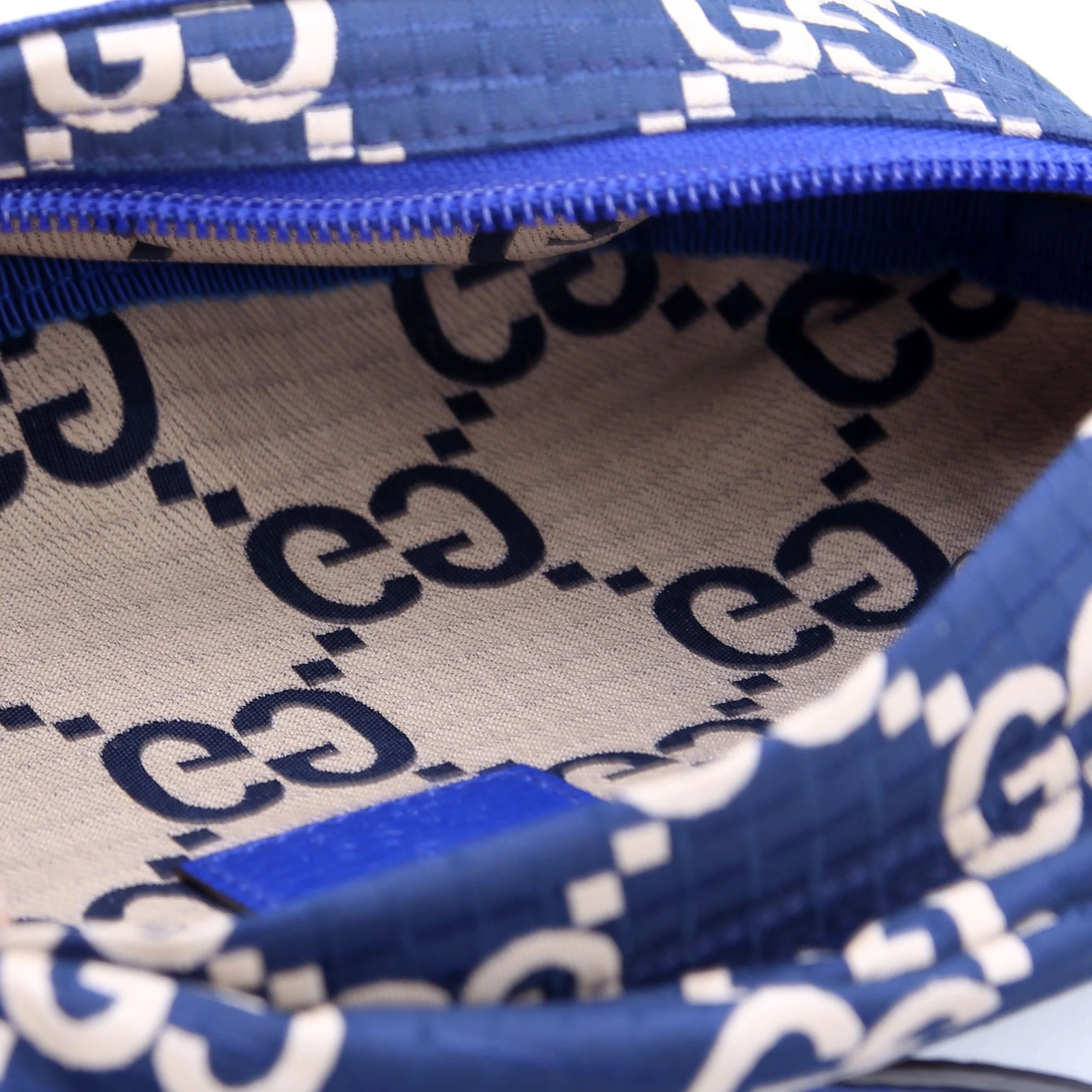 767934 Ripstop Nylon Belt Bag Blue - Image 10