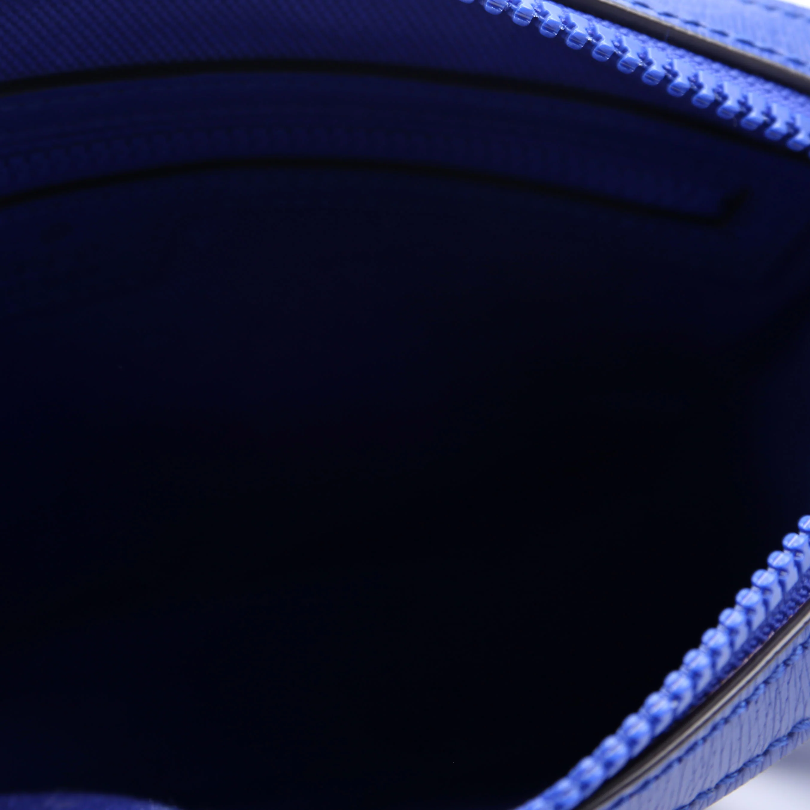 774453 Shanghai Interlocking G Camera Bag Blue - Image 13