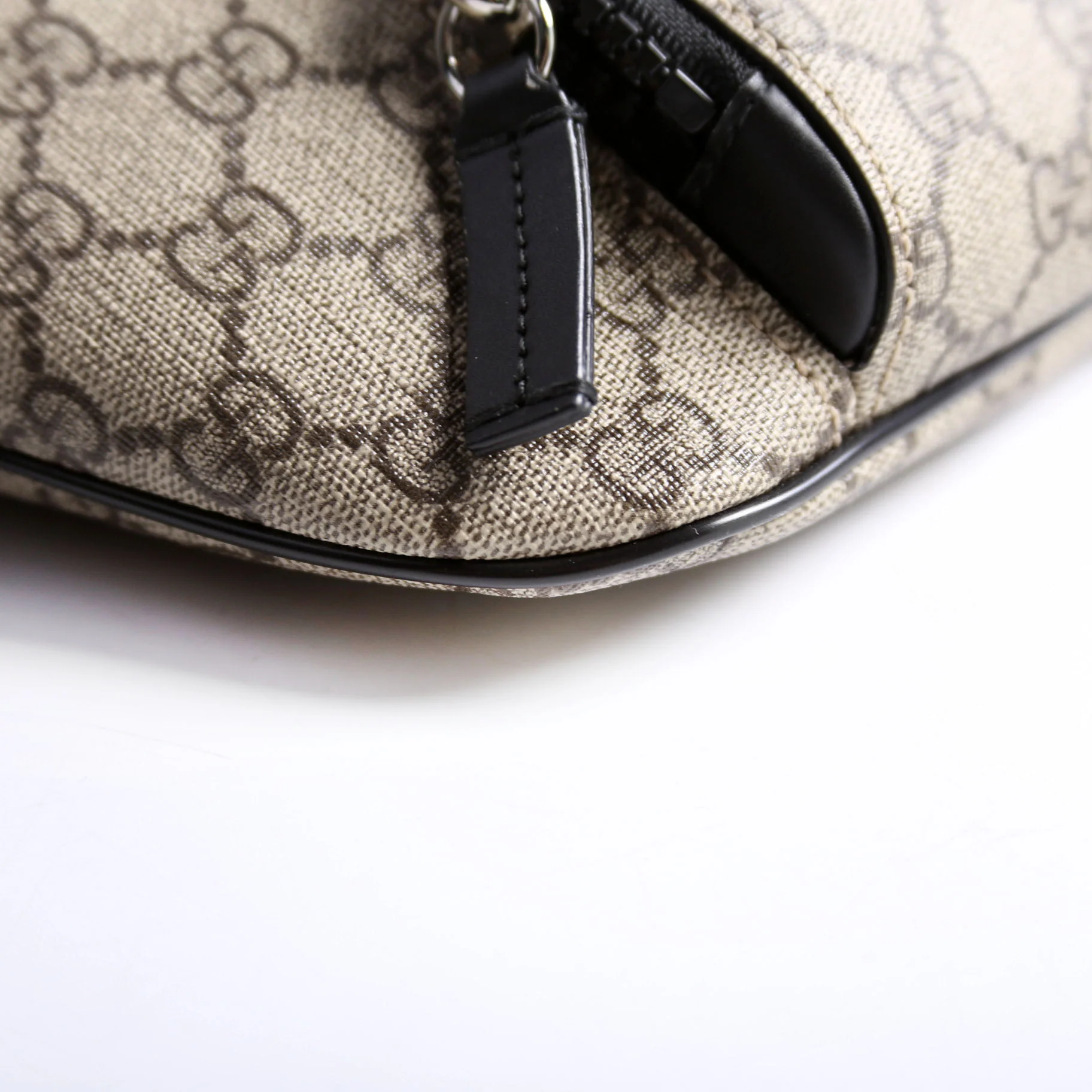 779843 GG Supreme Belt Bag Black/Beige - Image 6