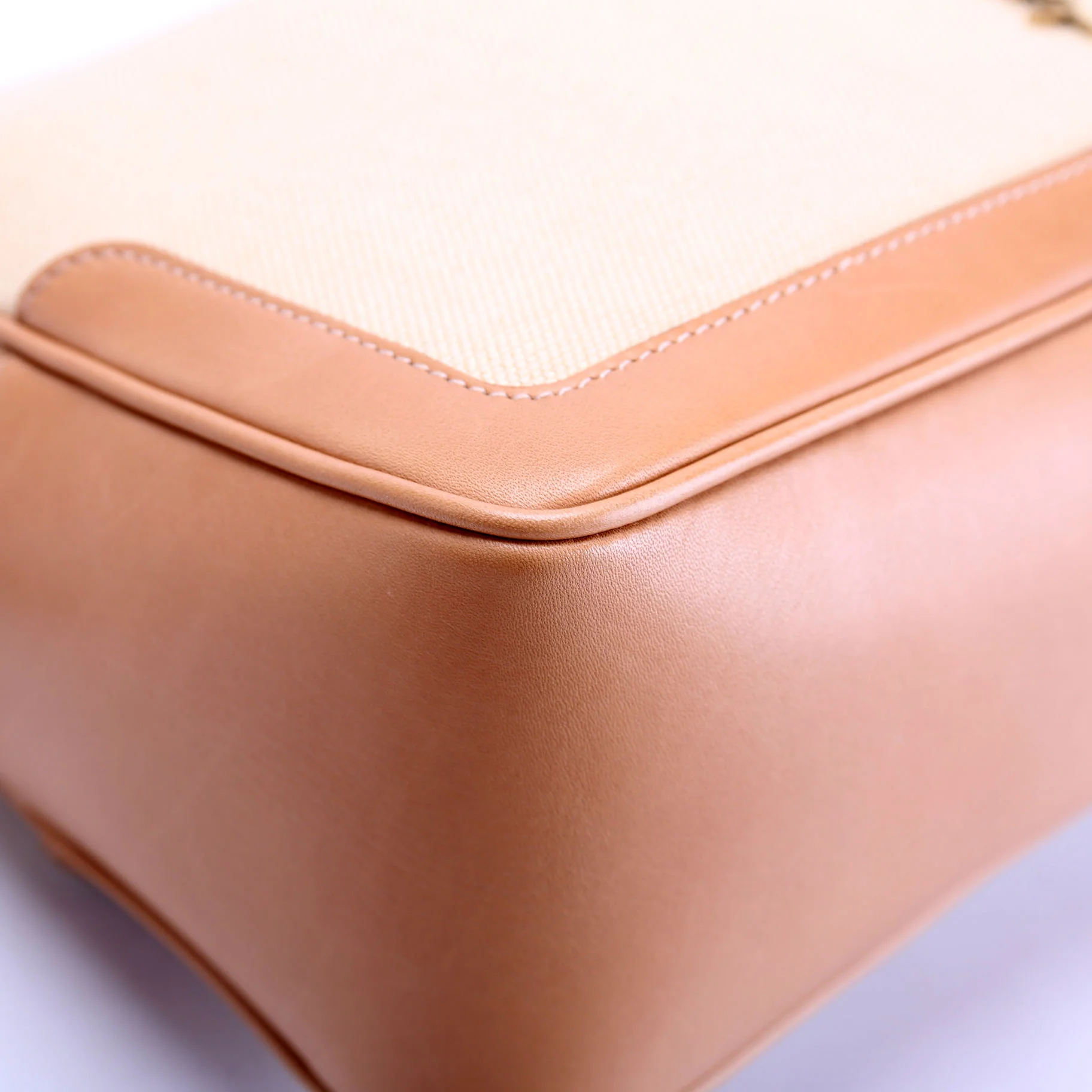 786156 Canvas/Leather Camera Top Handle Beige/Tan - Image 5