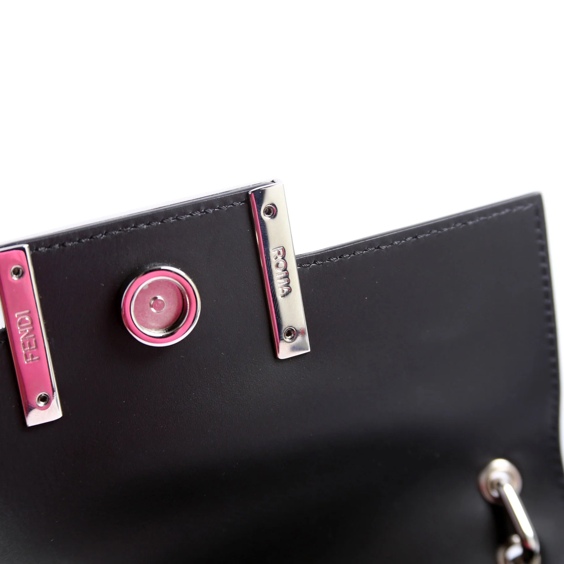 7AS142 X Marc Jacobs Phone Baguette Black/White - Image 6