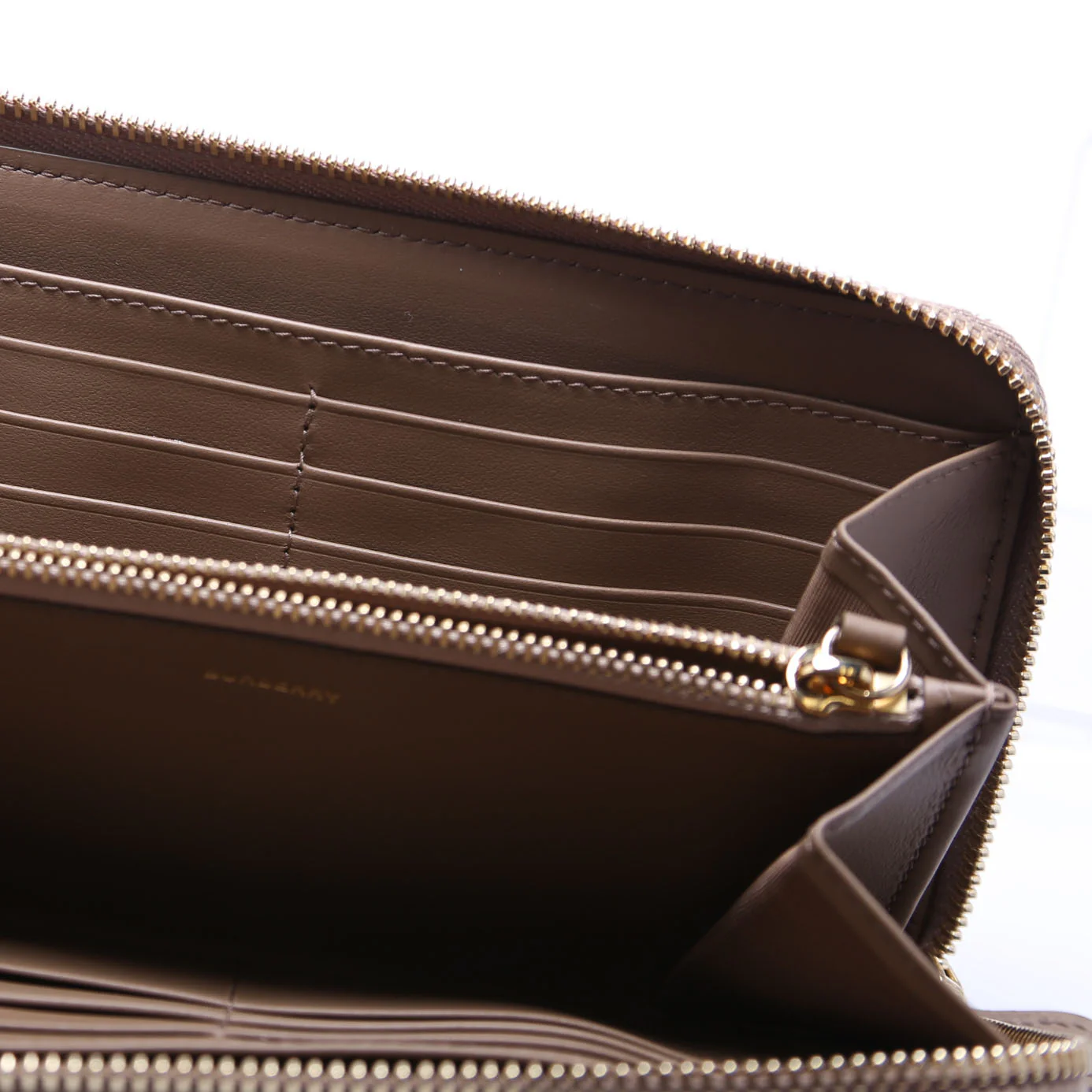8084519 House Check/Leather Zip Around Wallet Brown - Image 7
