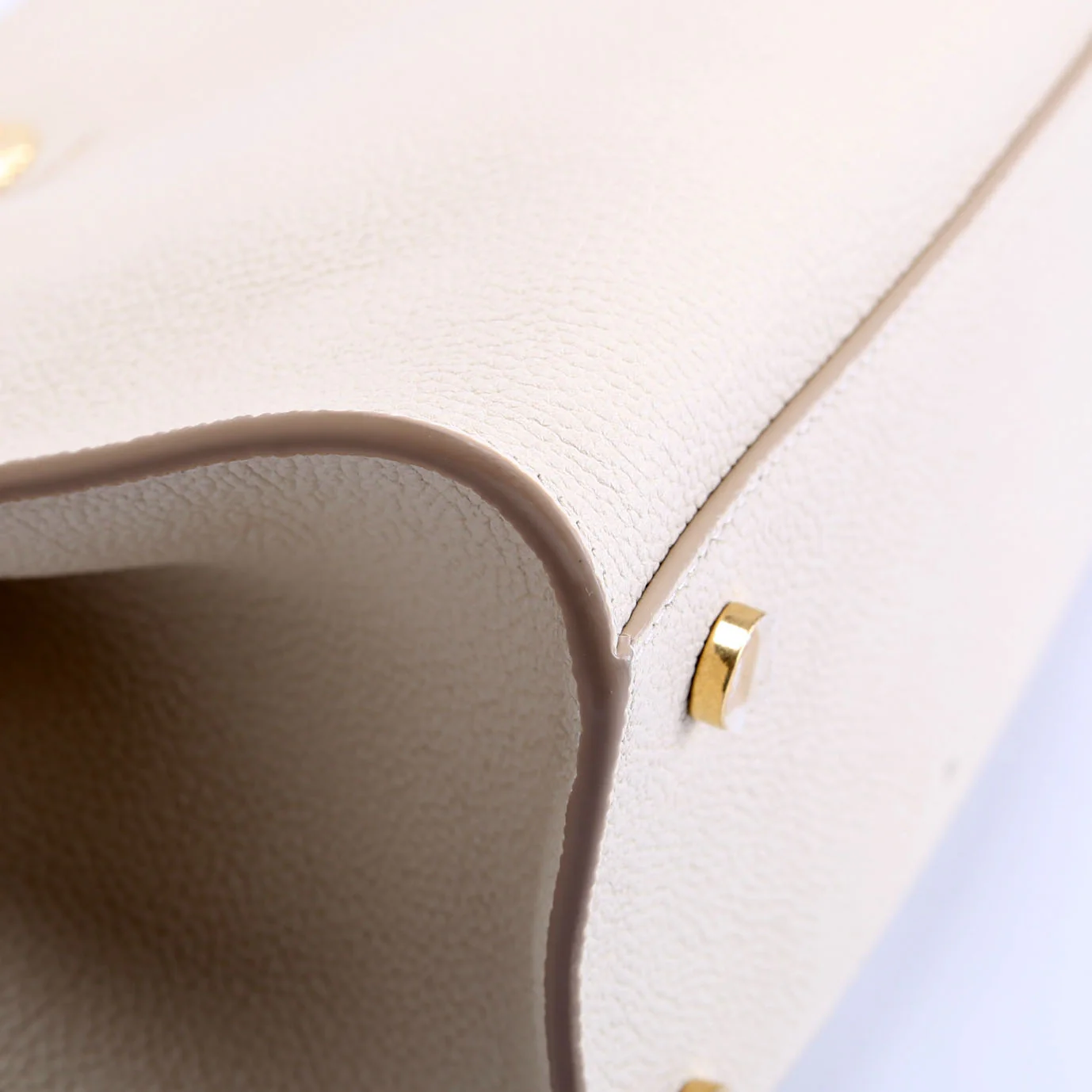 8111349 Cotswold Mini Top Handle Bag Calfskin Cream - Image 6