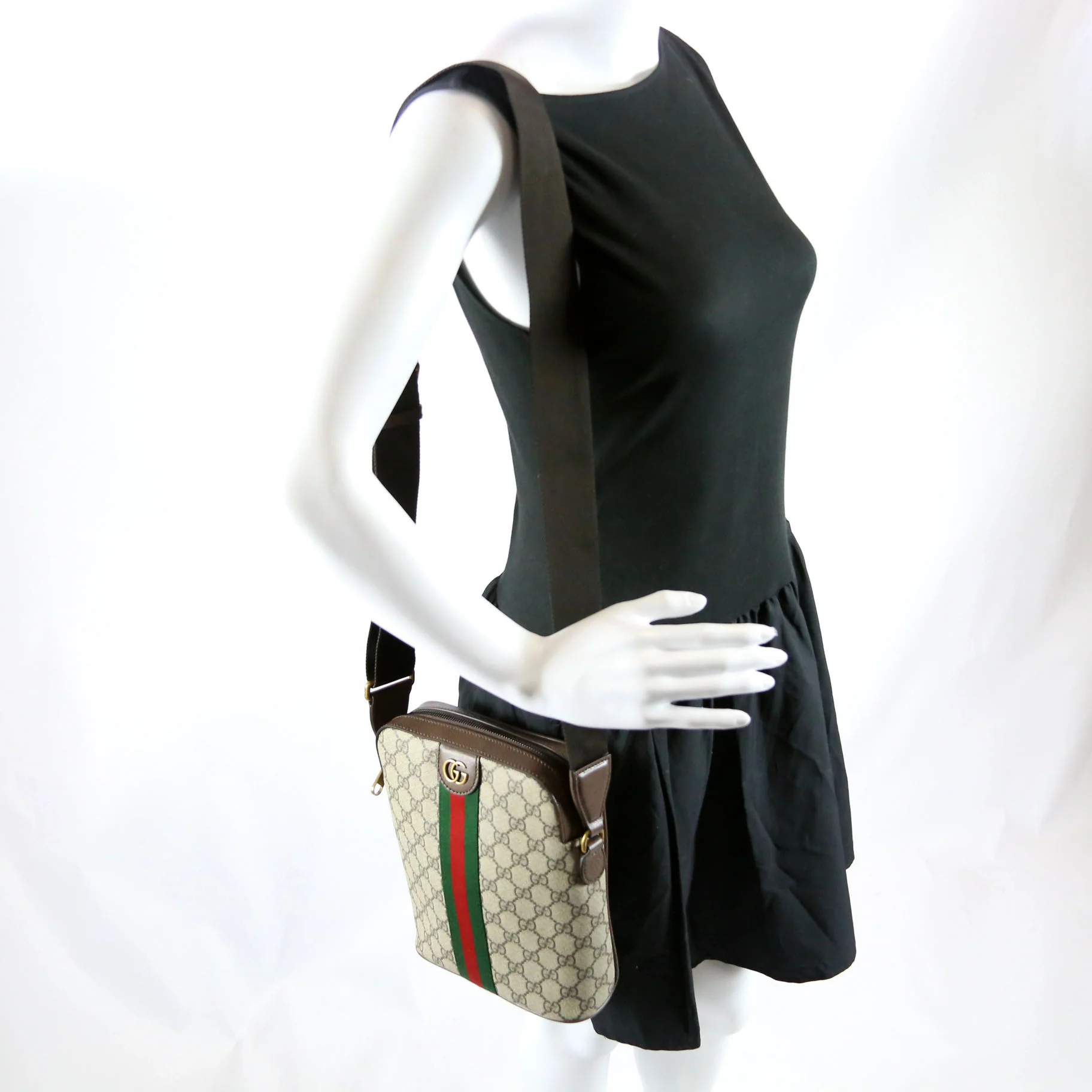839103 GG Supreme Ophidia Slingbag Small Brown - Image 9
