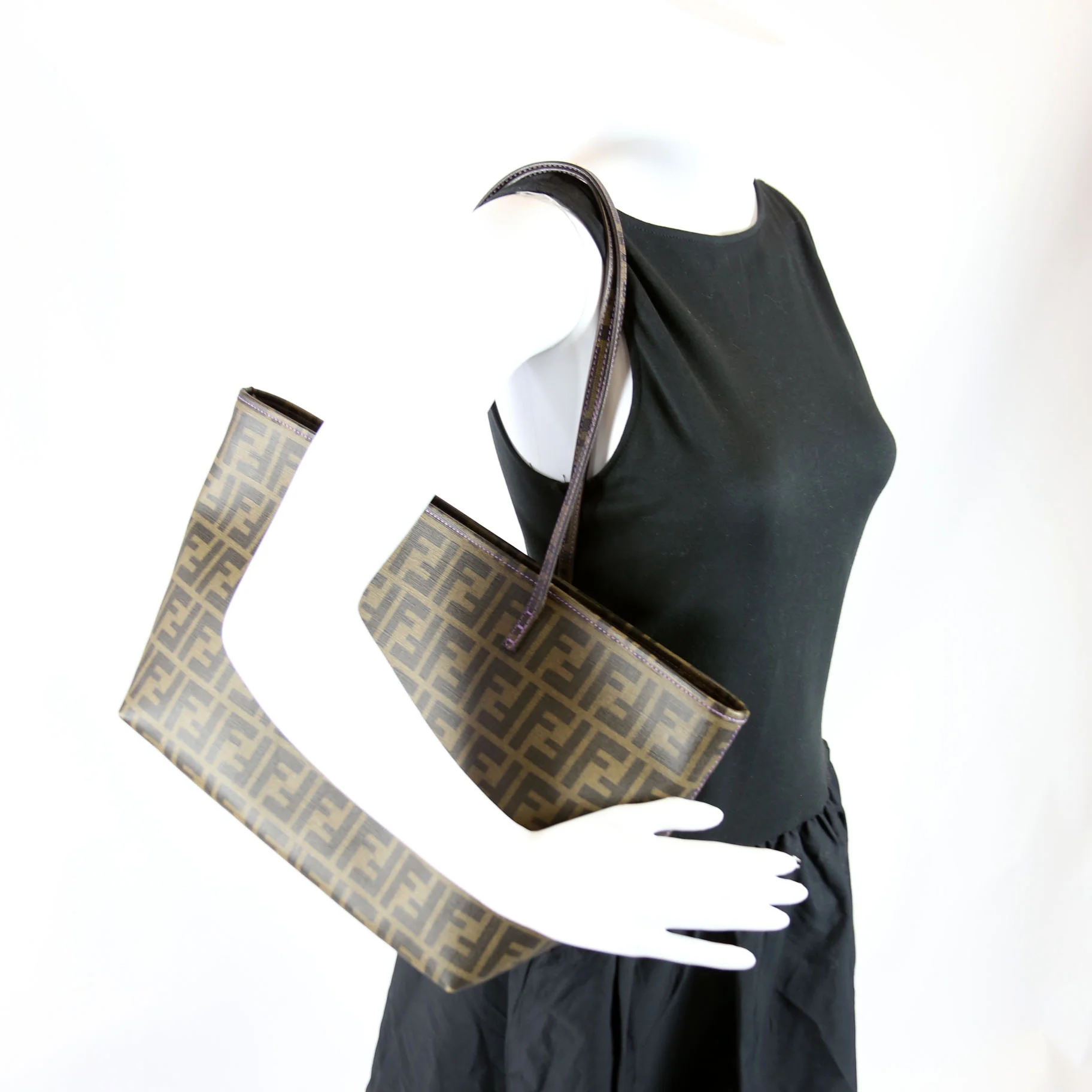8BH198 Zucca Zip Tote - Image 11