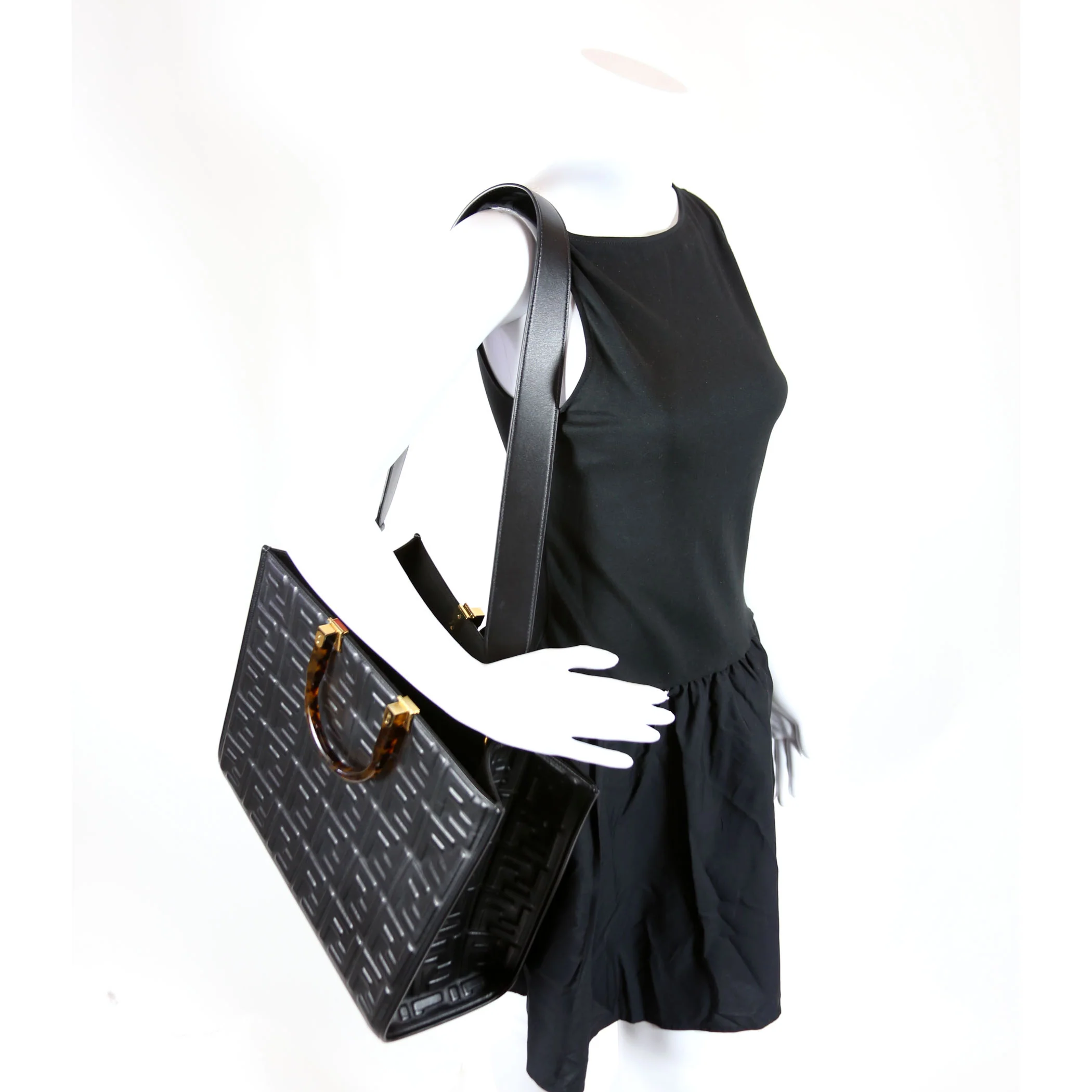 8BH386 Sunshine Shopper Medium Leather Black - Image 9
