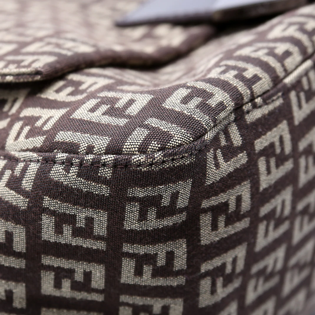8BR001 Mama Forever Zucchino Fabric - Image 5