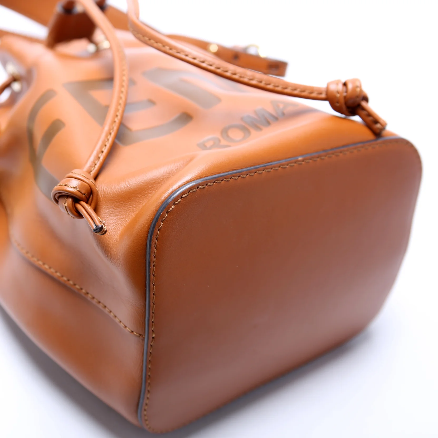 8BR010 Mon Tresor Mini Bucket Leather - Image 5