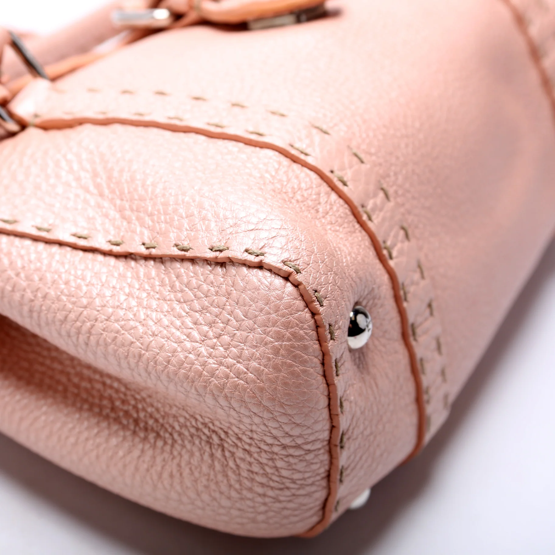 8BR486 Selleria Mini Linda Handle Bag Pink - Image 5
